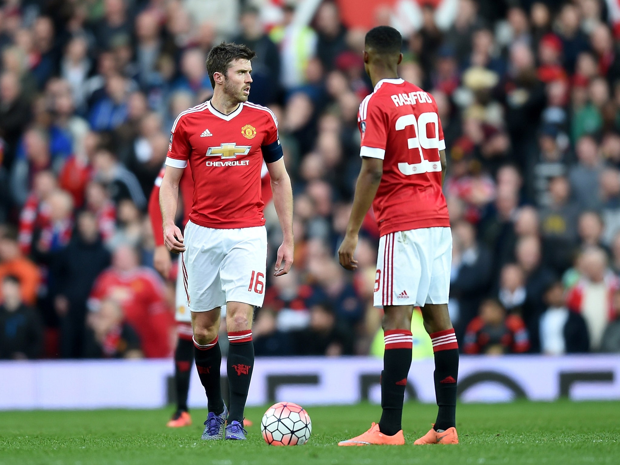 Michael Carrick believes Roy Hodgson should take Marcus Rashford to Euro 2016