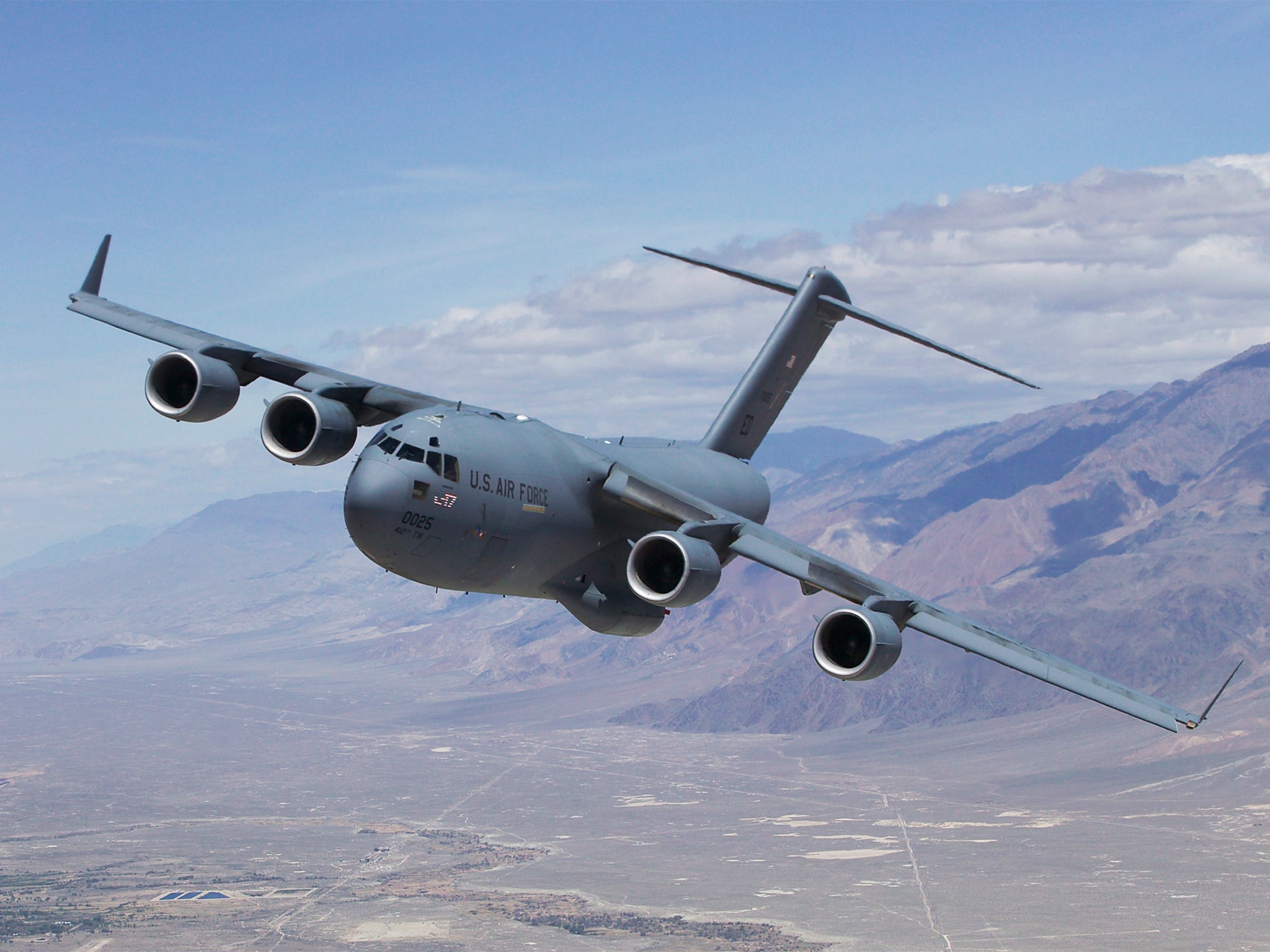 When it was reported that the blueprints for the Boeing C-17 may have been stolen, Gartenlaub came under suspicion