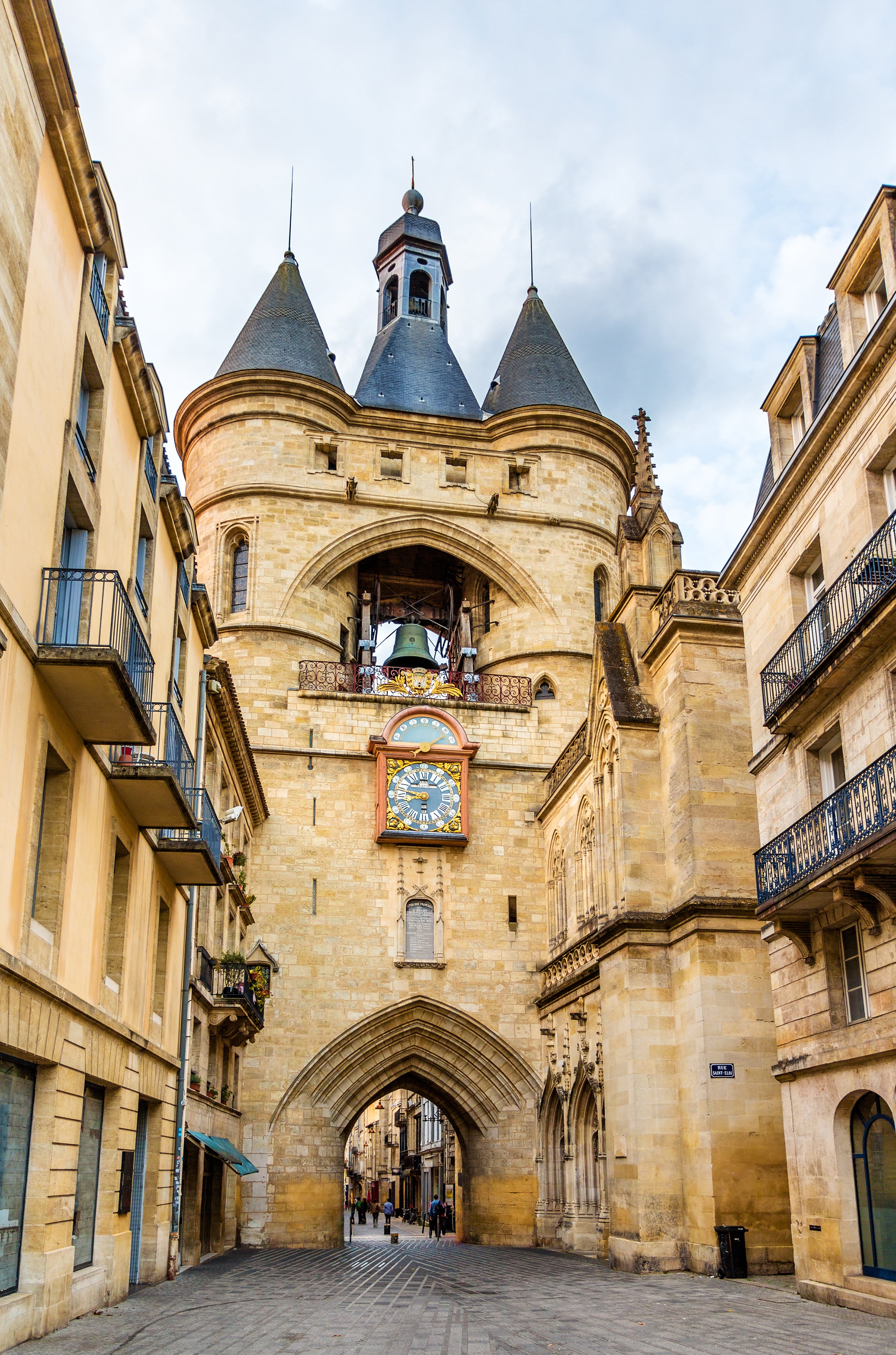 One of the medieval city gates, Porte Cailhau