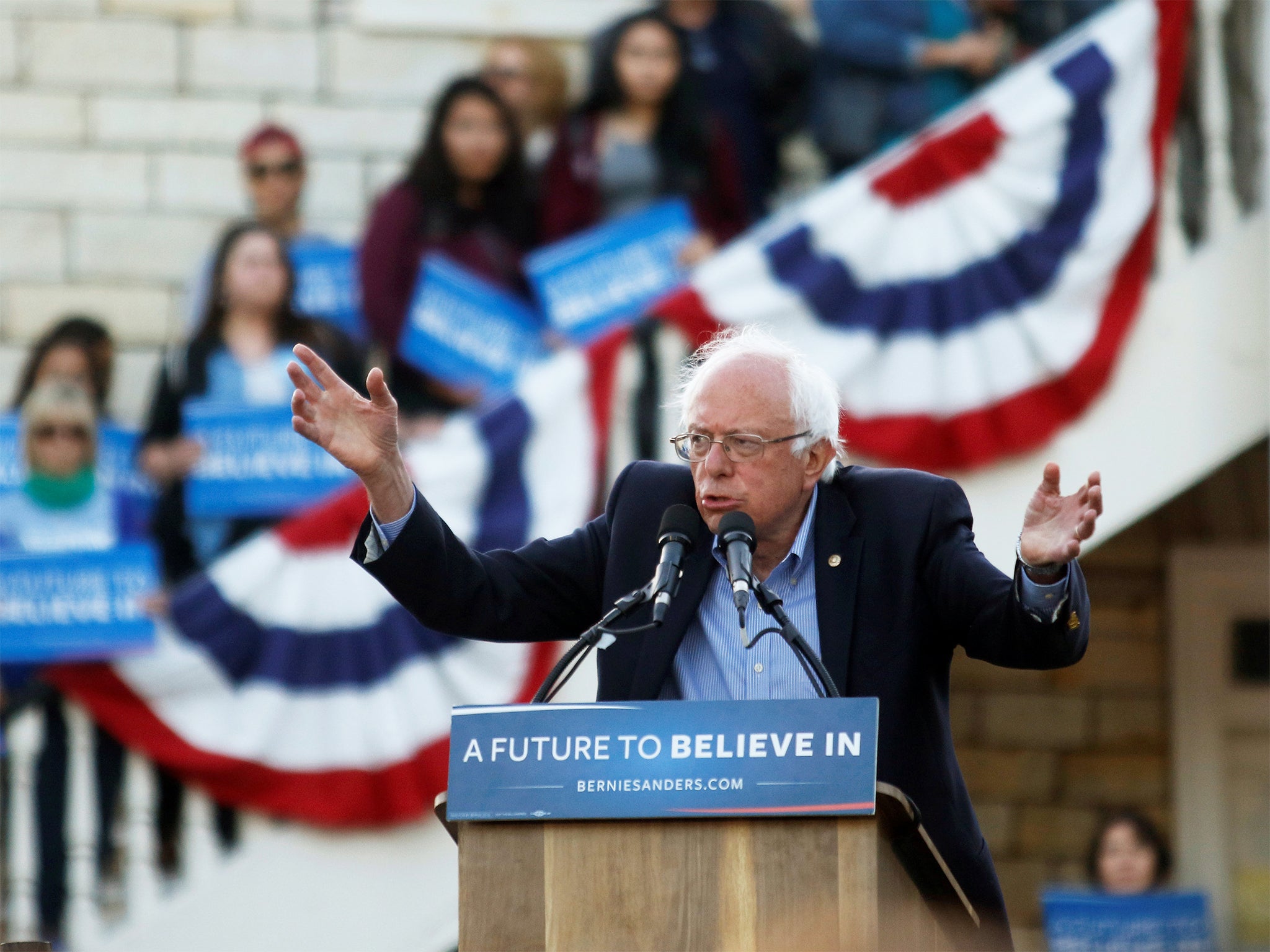 Bernie Sanders on the stump in California, where he hopes to pull off an upset against Hillary Clinton on Tuesday