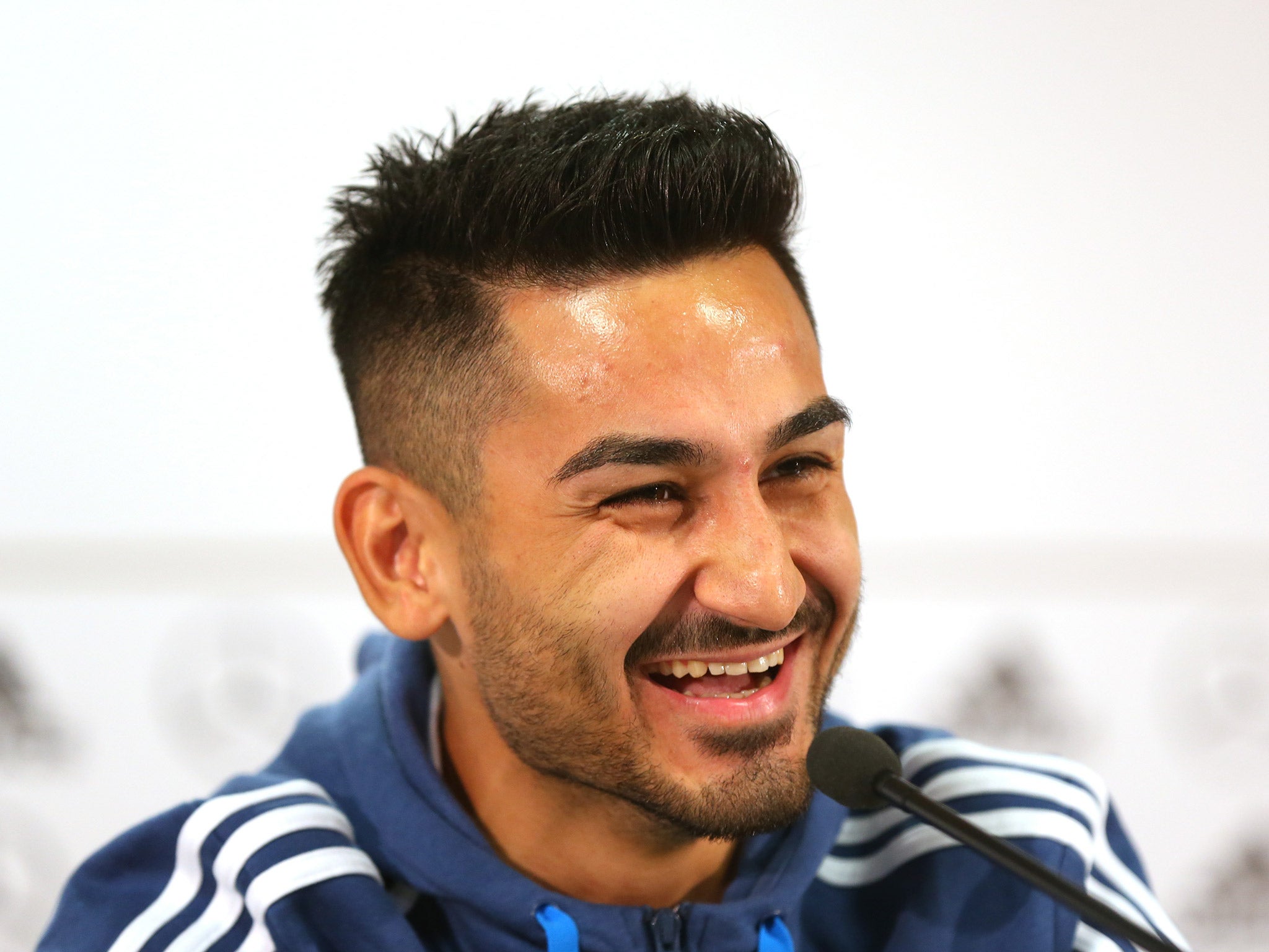 Ilkay Gundogan dropped a giant hint that he was joining Manchester City