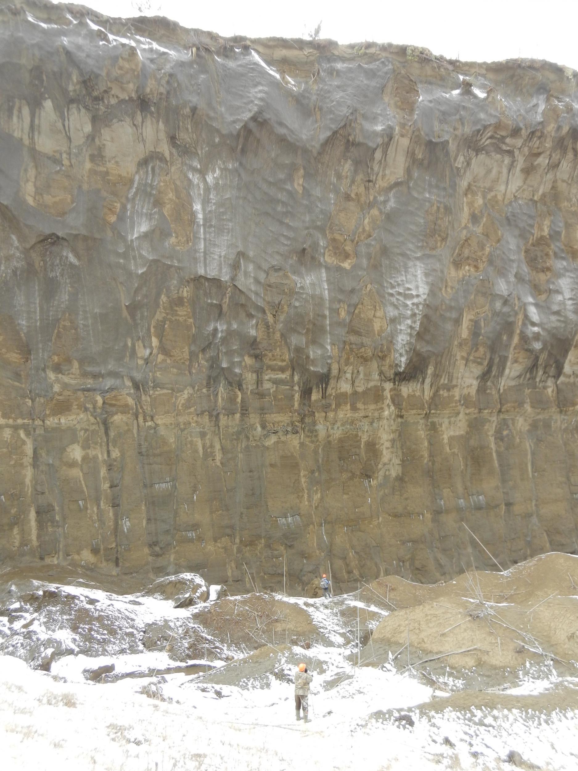 The crater, 1km long and 90m deep, has appeared in the past 30 years