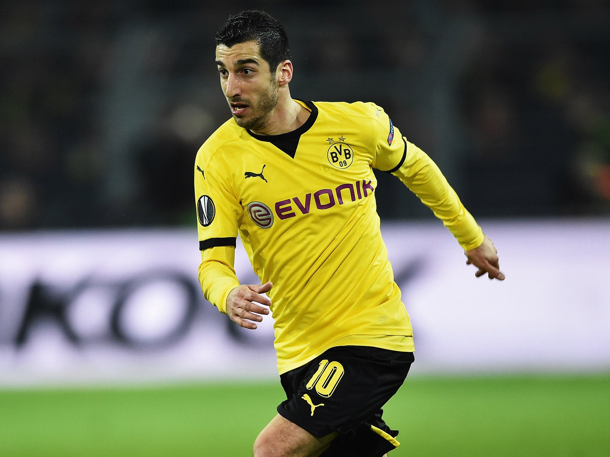 Borussia Dortmund are said to be willing to sell Henrikh Mkhitaryan with Arsenal interested