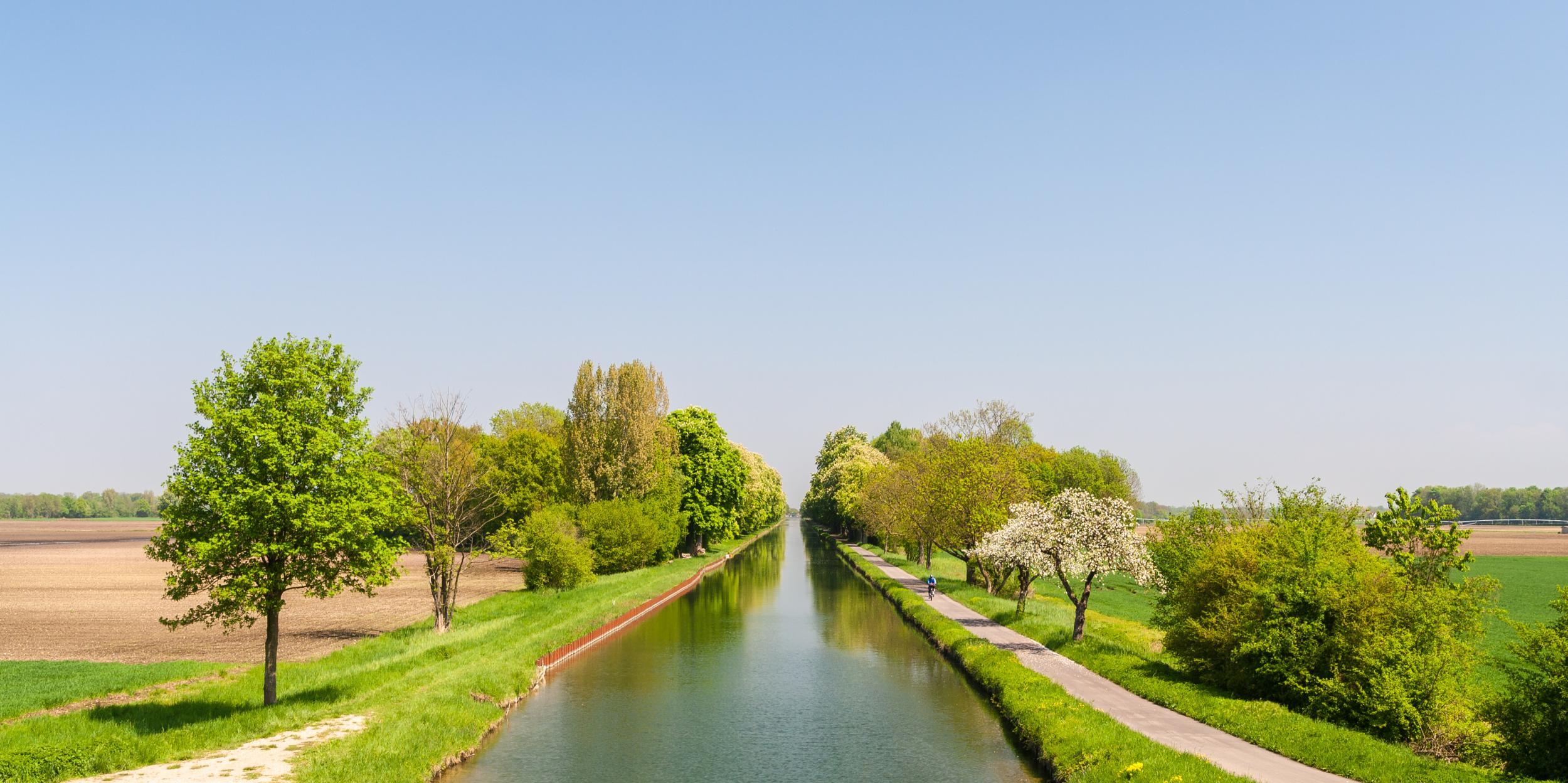 Go boating on the Canal du Rhone au Rhin in the Jura