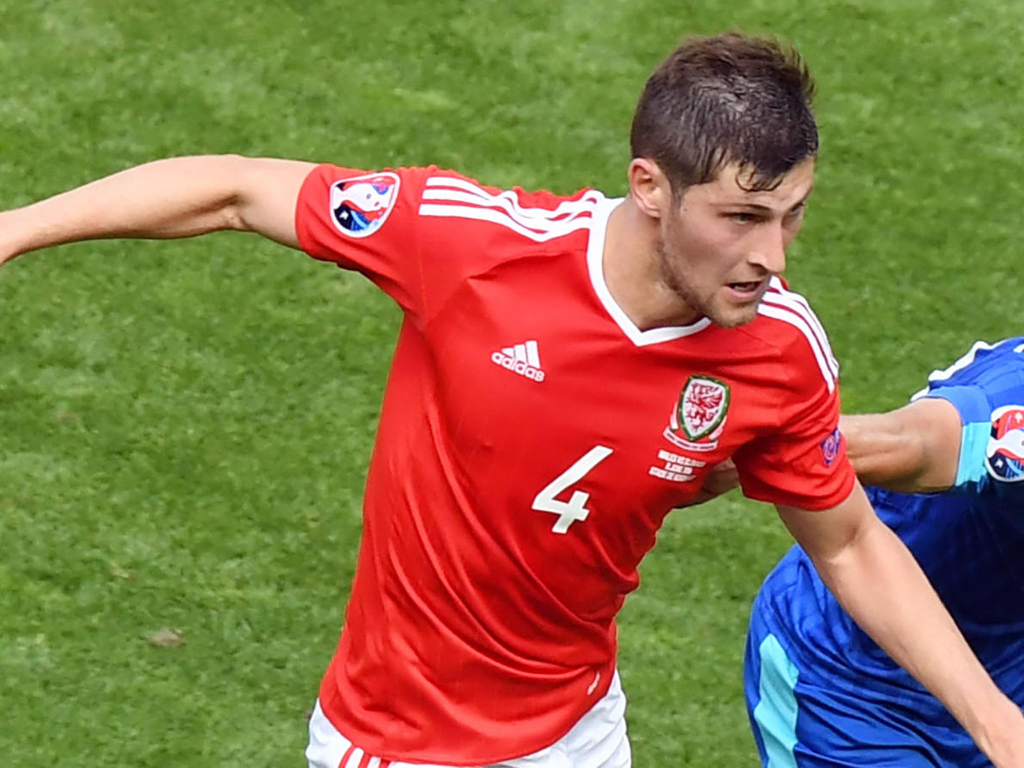 Led from the back and kept Duris under wraps in the first half epsecially.