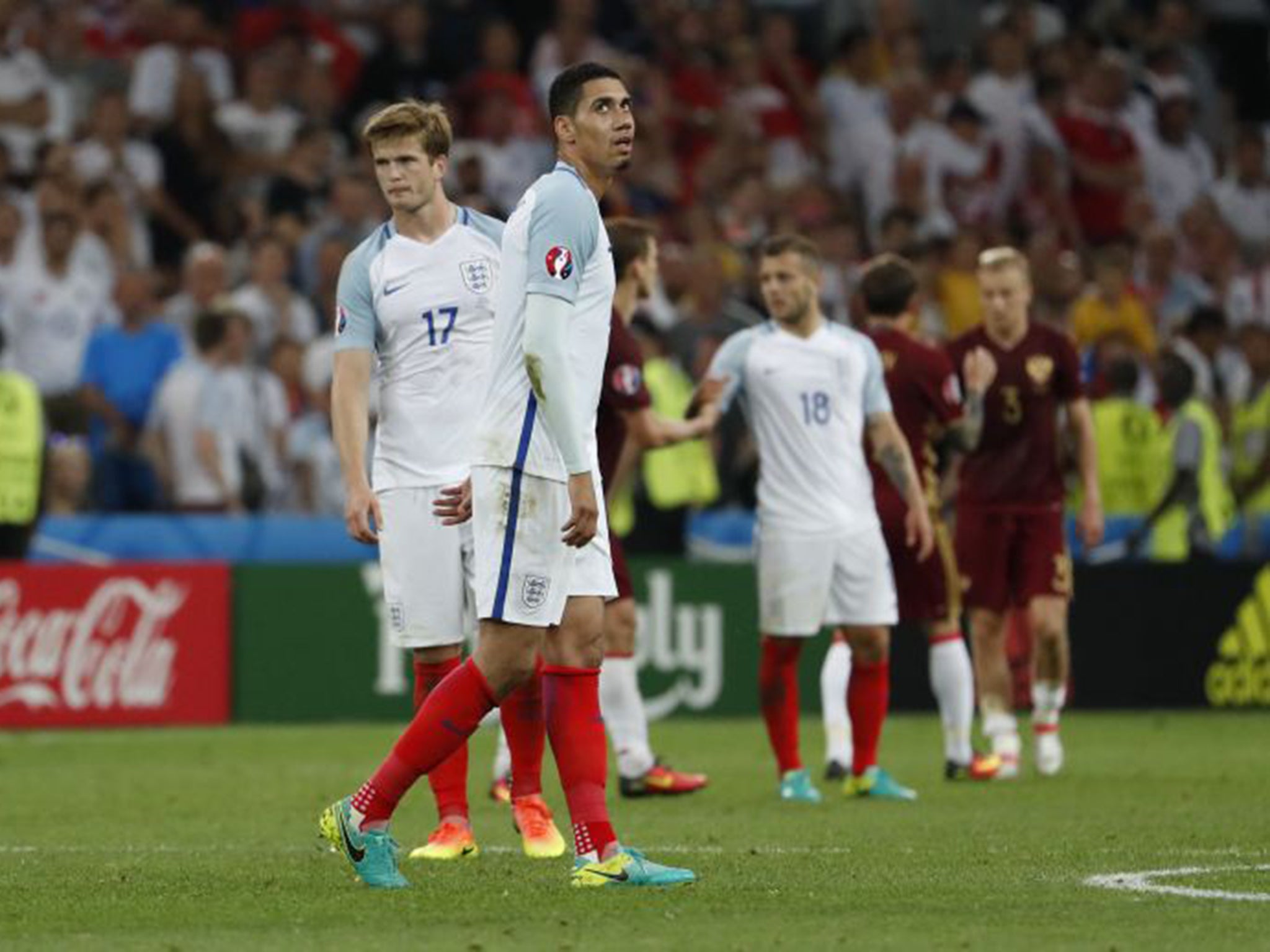 England began their campaign with a late draw against Russia