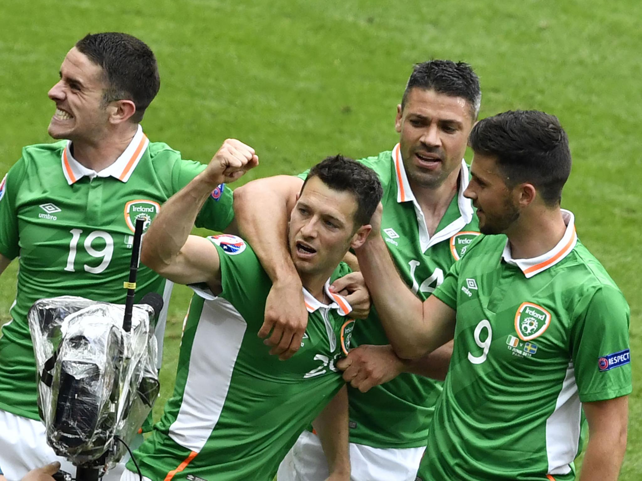 Hoolahan celebrates scoring Ireland's opener