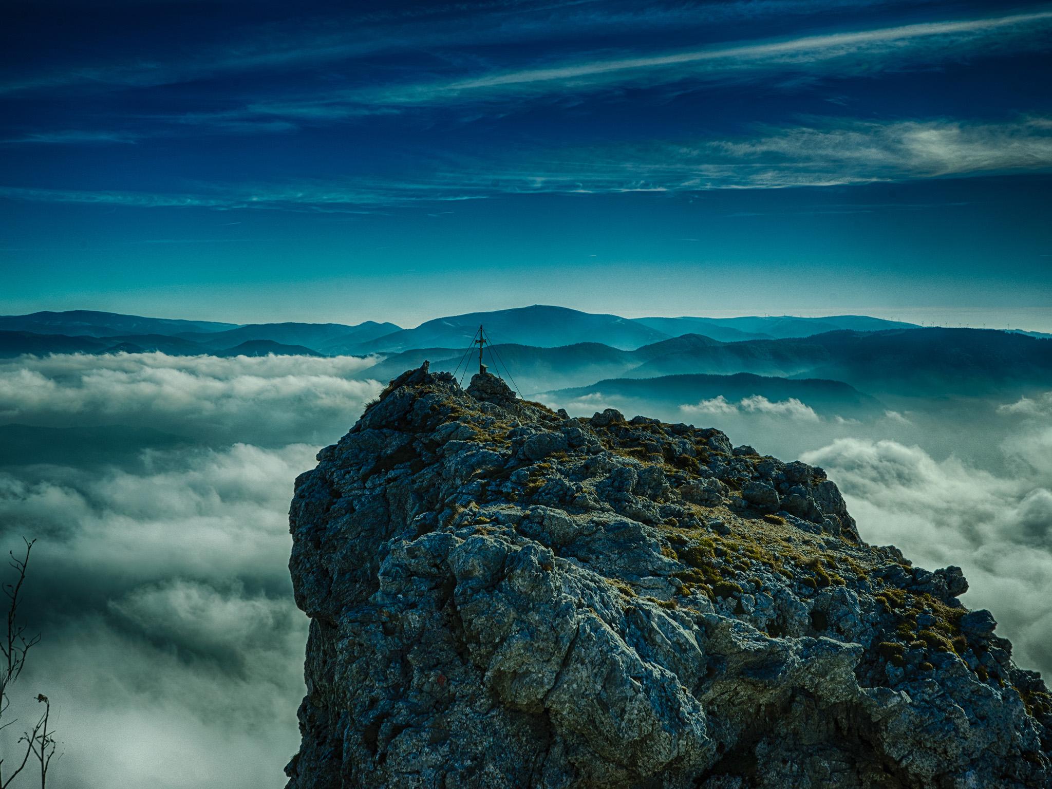 The hikers became stranded in the treacherous Rax mountain range when their guide vanished