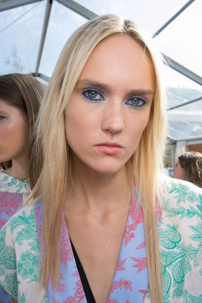 &#13;
Backstage at Jonathan Saunders Spring Summer 2016&#13;