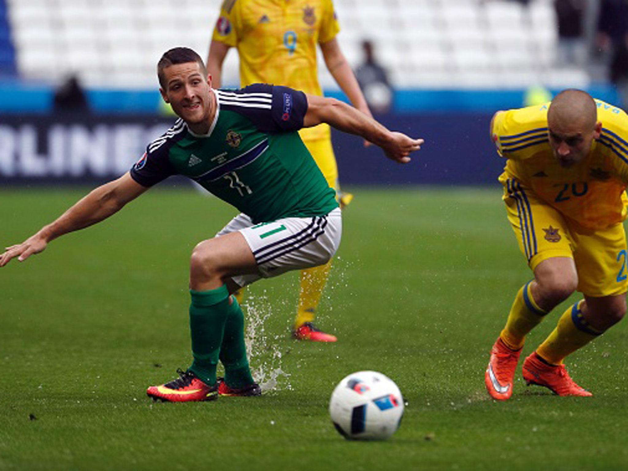 Conor Washington put in the effort on a wet evening for Northern Ireland (Getty)