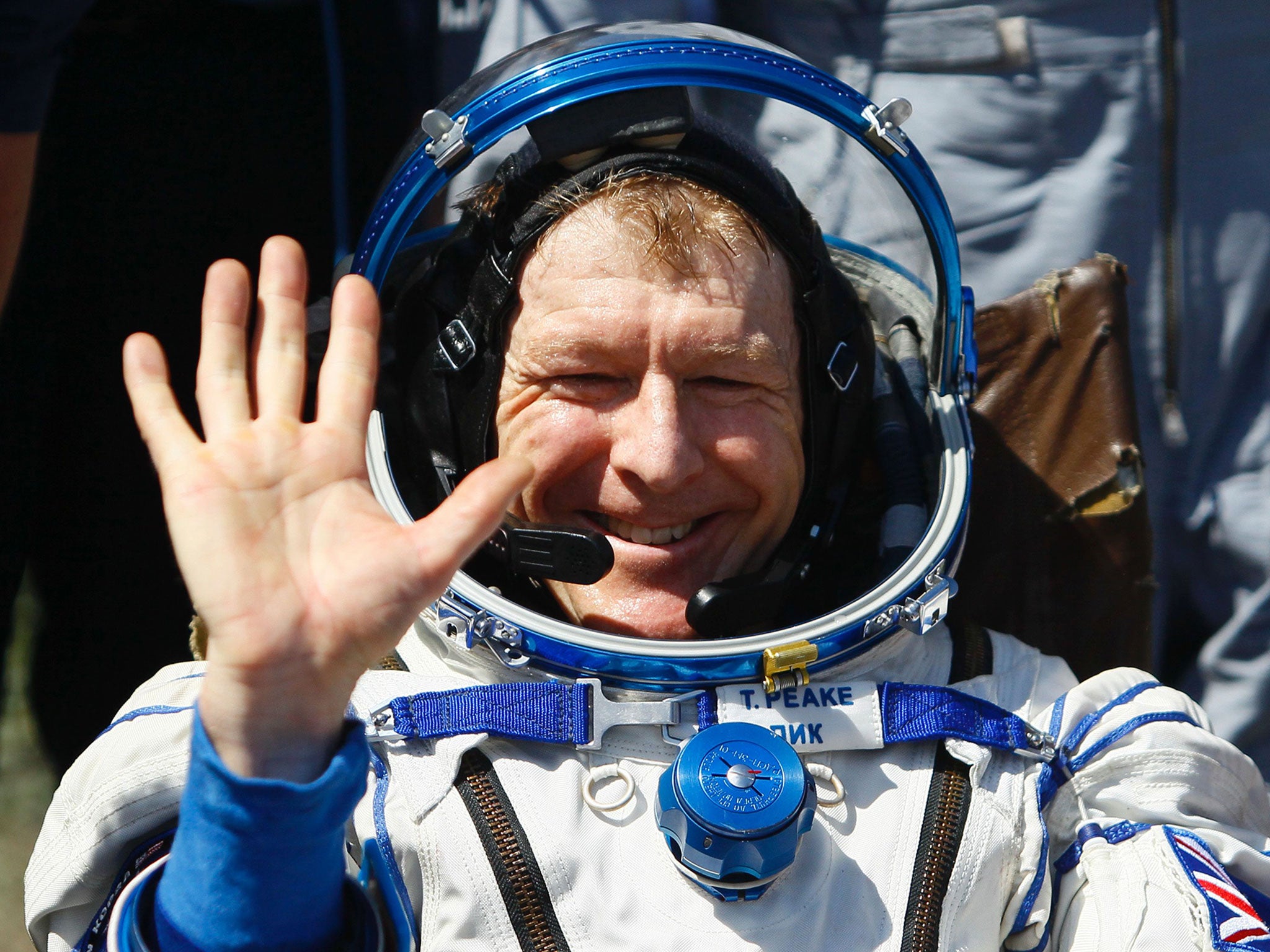 Tim Peake shortly after landing near the town of Zhezkazgan, Kazakhstan, on June 18, 2016 (AFP/Getty Images)