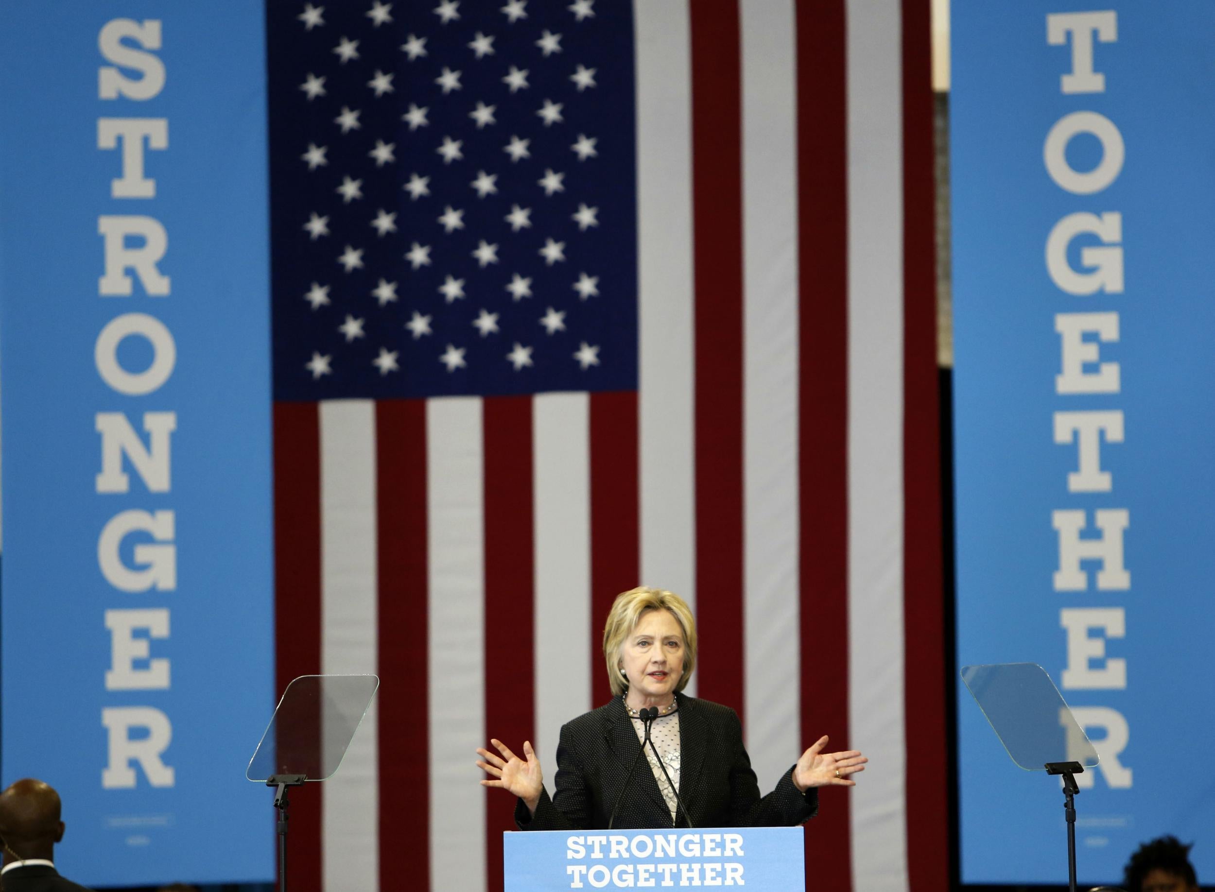 Hillary Clinton chooses Ohio, a swing state, to assail Donald Trump's economic record