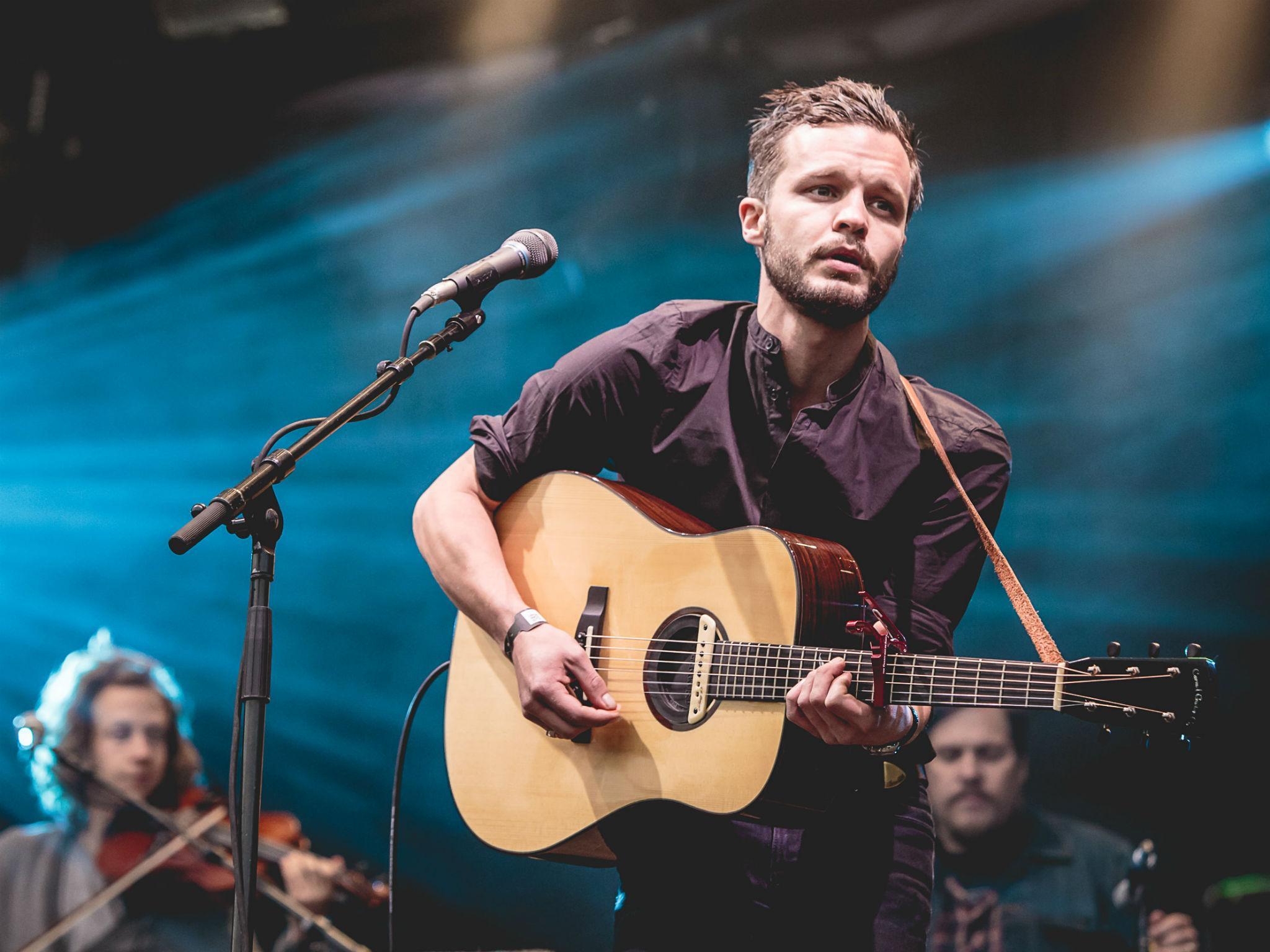 Kristian Matsson performing as The Tallest Man on Earth at a concert in 2015