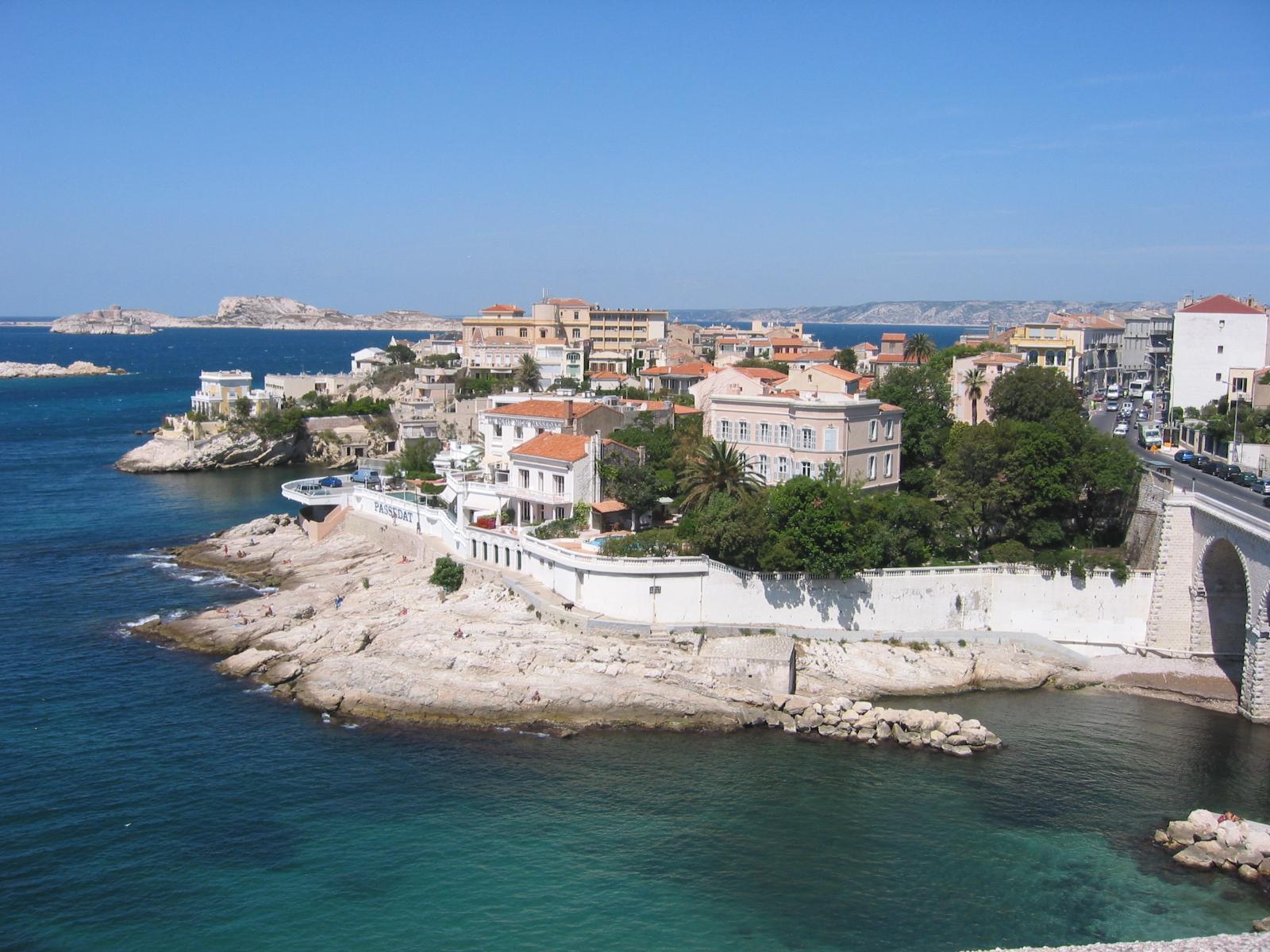 Petit Nice on the Corniche, Marseille or Marseilles?