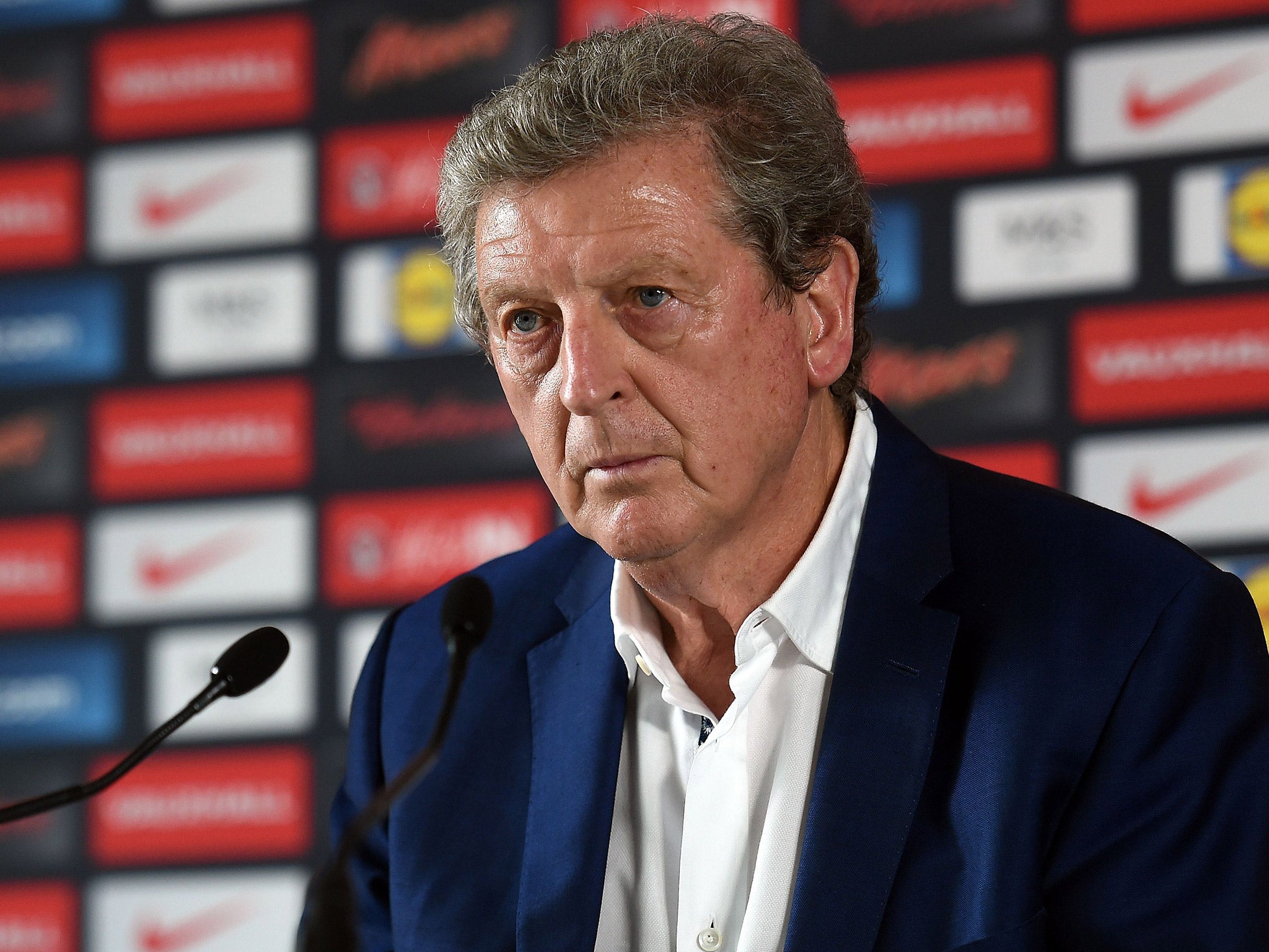 &#13;
Hodgson adressess the media a day after resigning as England manager &#13;