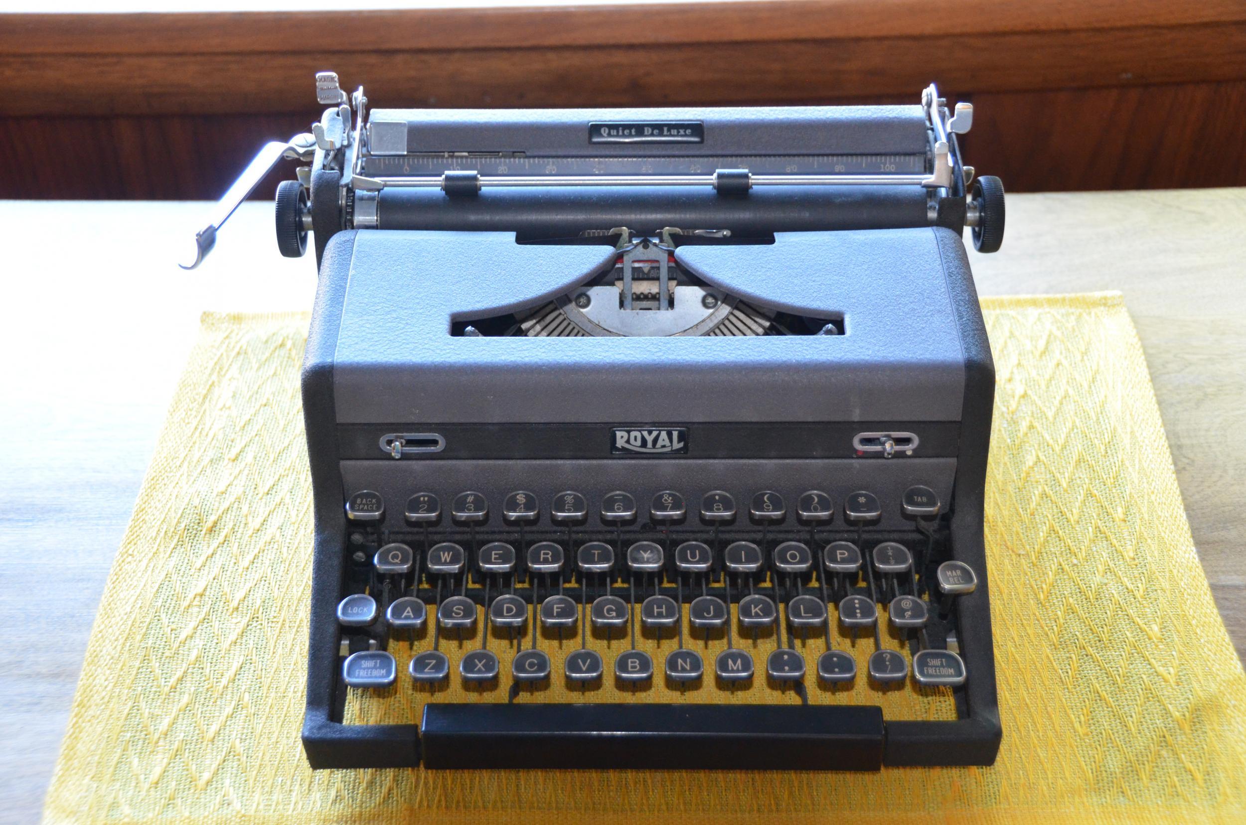 &#13;
A typewriter in Hemingway's former home &#13;