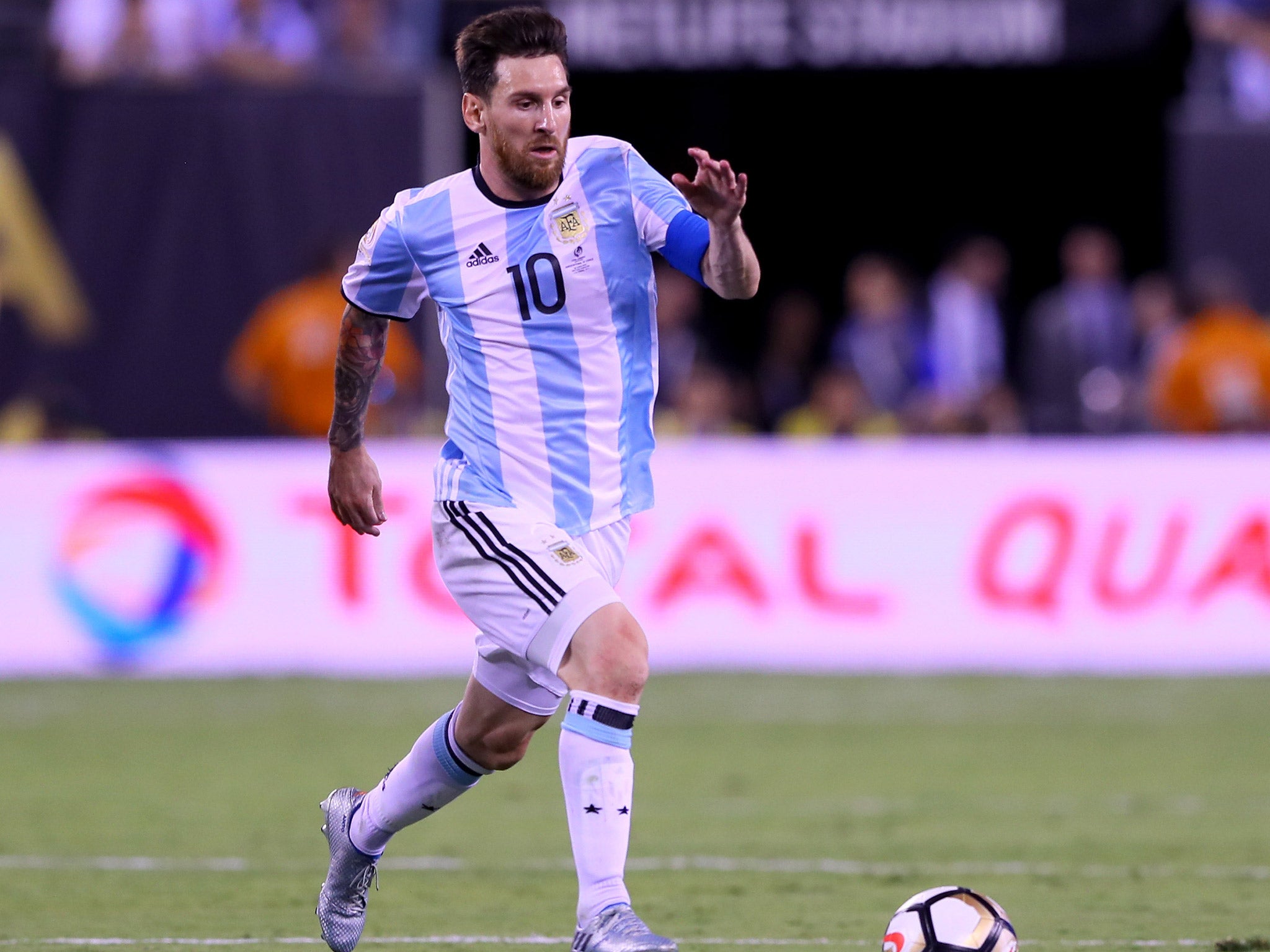 &#13;
Diego Maradona urged fans to leave Lionel Messi alone to make up his mind &#13;