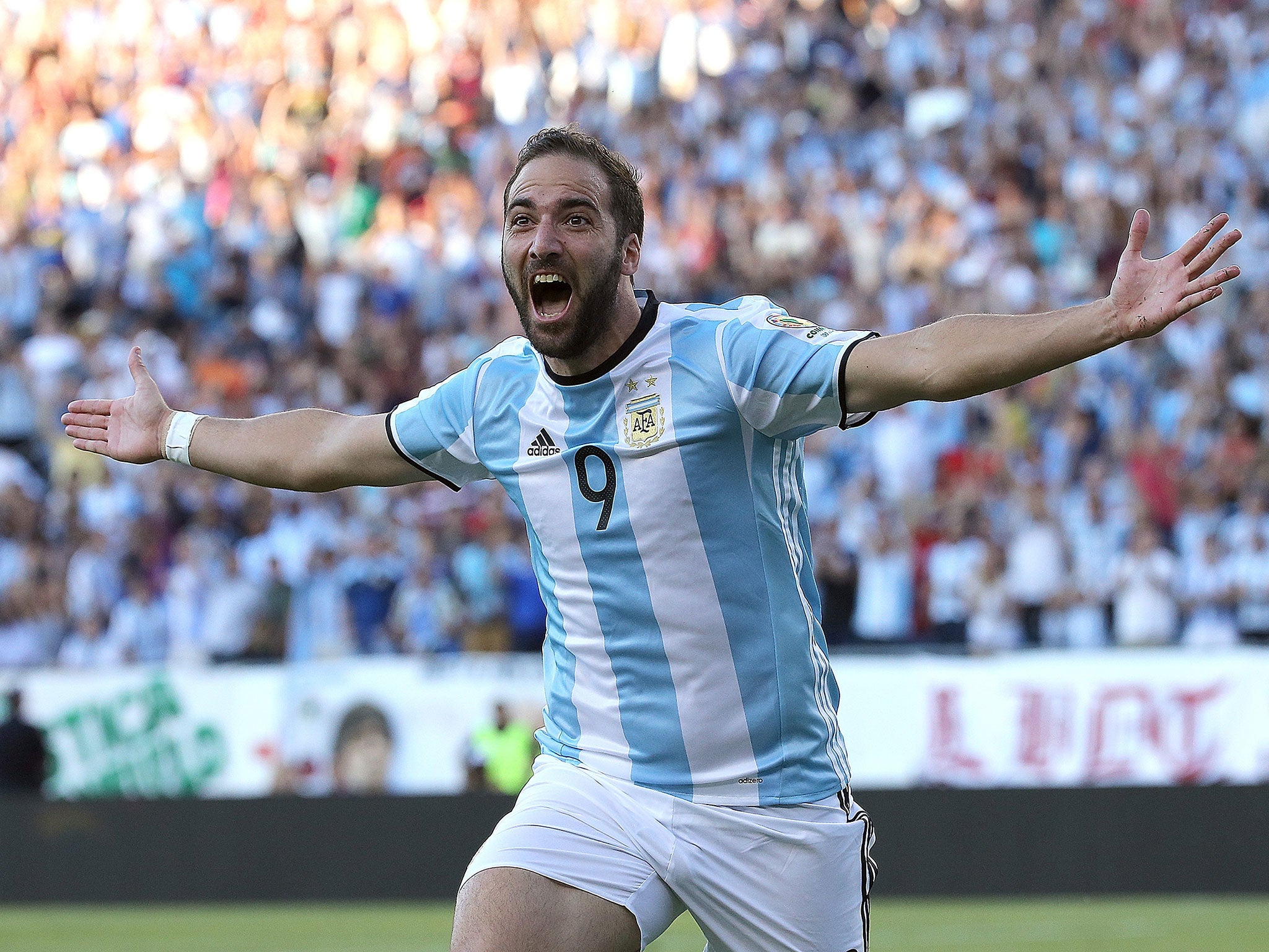 Arsenal target Gonzalo Higuain