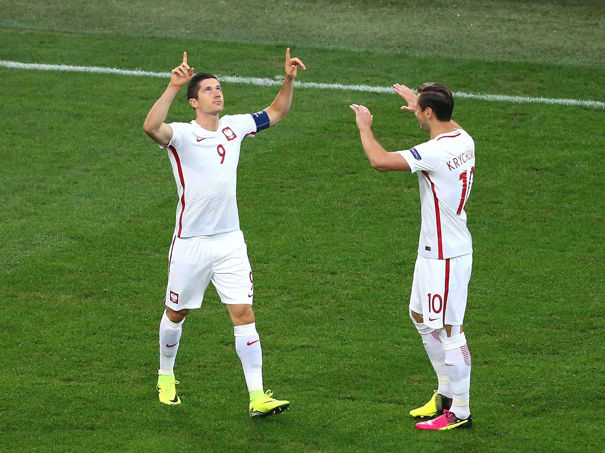 Robert Lewandowski celebrates his first (and only) goal of the tournament