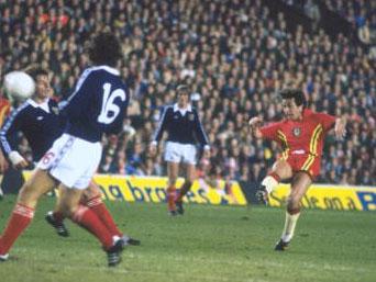 Brian Flynn came close to scoring against Yugoslavia but hit the post (Getty)