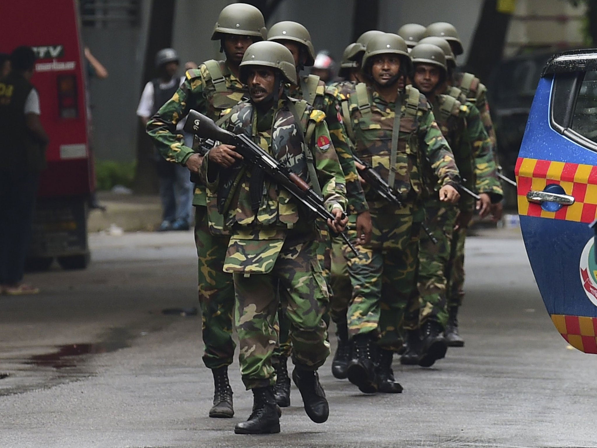 Bangladeshi army soldiers during a rescue operation near the Holey Artisan Bakery in Dhaka, Bangladesh