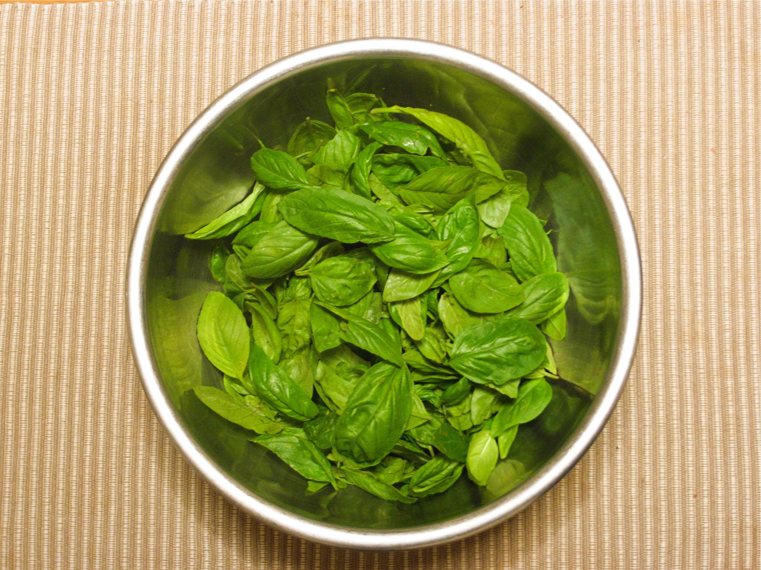 Public Health England (PHE) has warned people to make sure they wash all salad leaves before eating