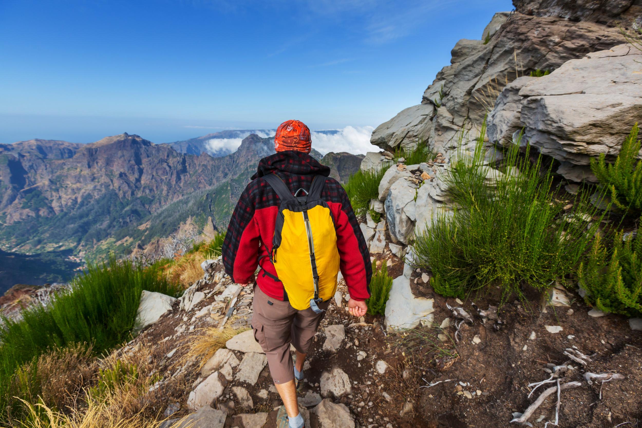 Hiking amid Madeira’s Pico Ruivo and Pico do Arieiro mountains