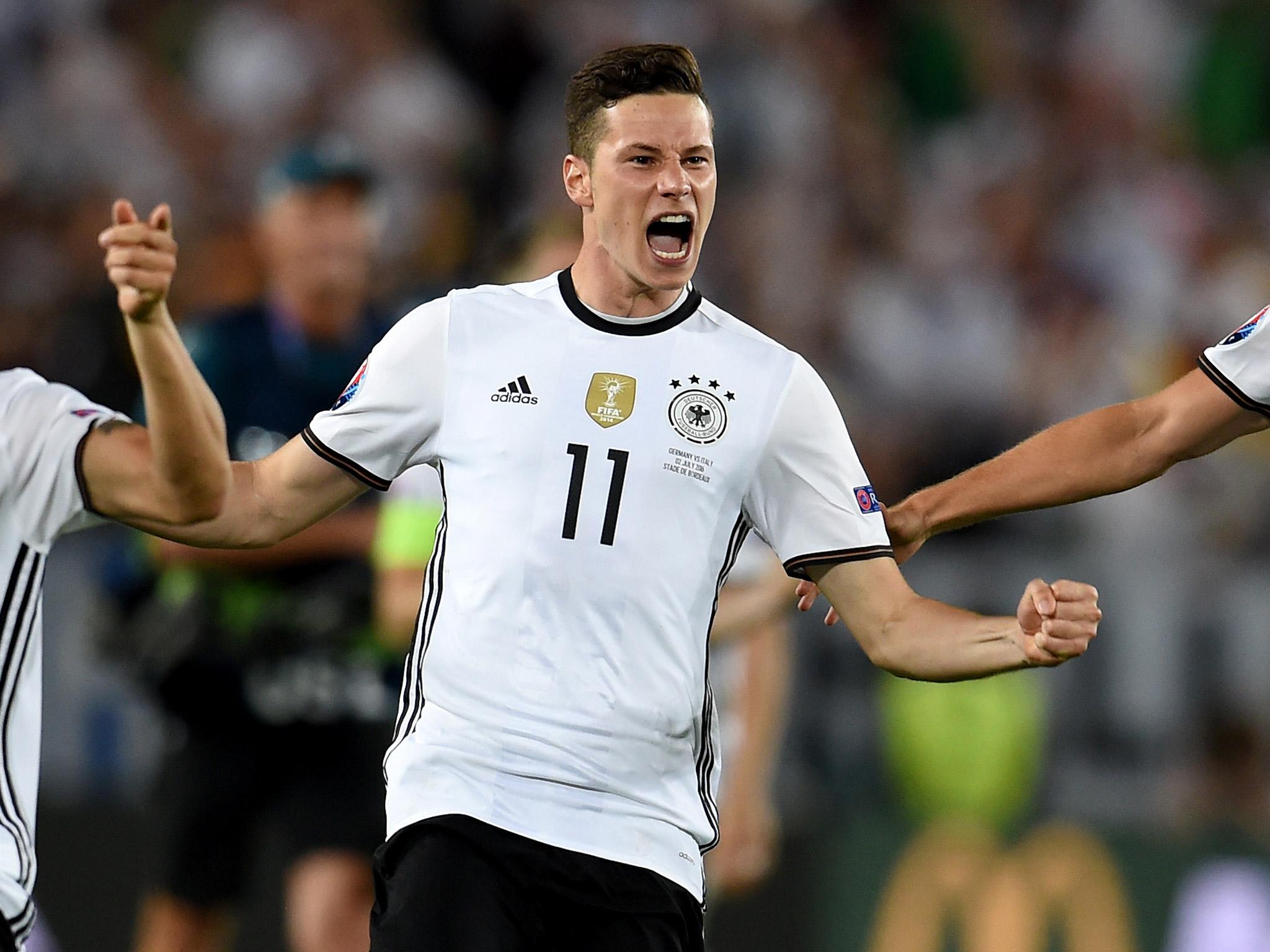 Draxler celebrates for Germany