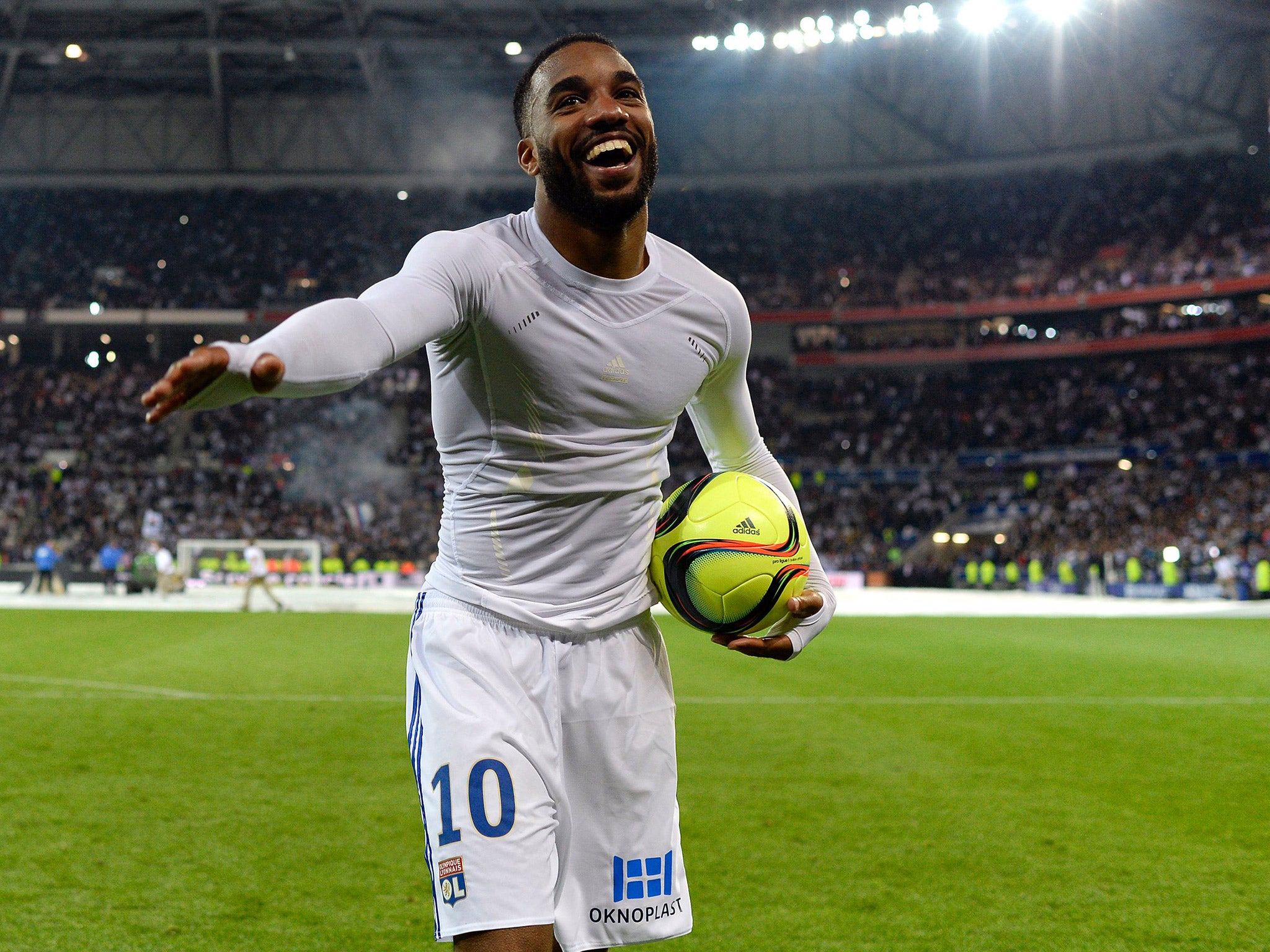 Alexandre Lacazette is reported to be in talks with Arsenal