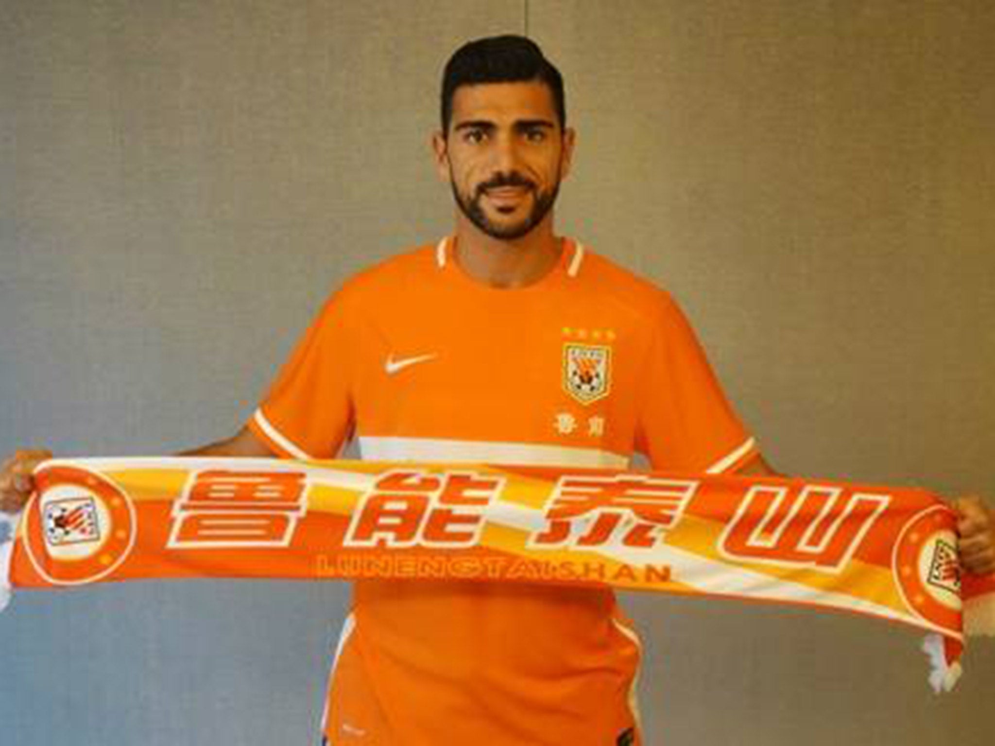 Graziano Pelle has joined Shandong Luneg in China in a reported £13m deal with Southampton (Twitter/@sdlnts1993)