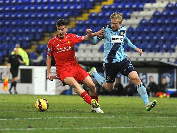 Sergi Canos has decided to move to Norwich City after agreeing a four-year deal at Carrow Road (Getty)