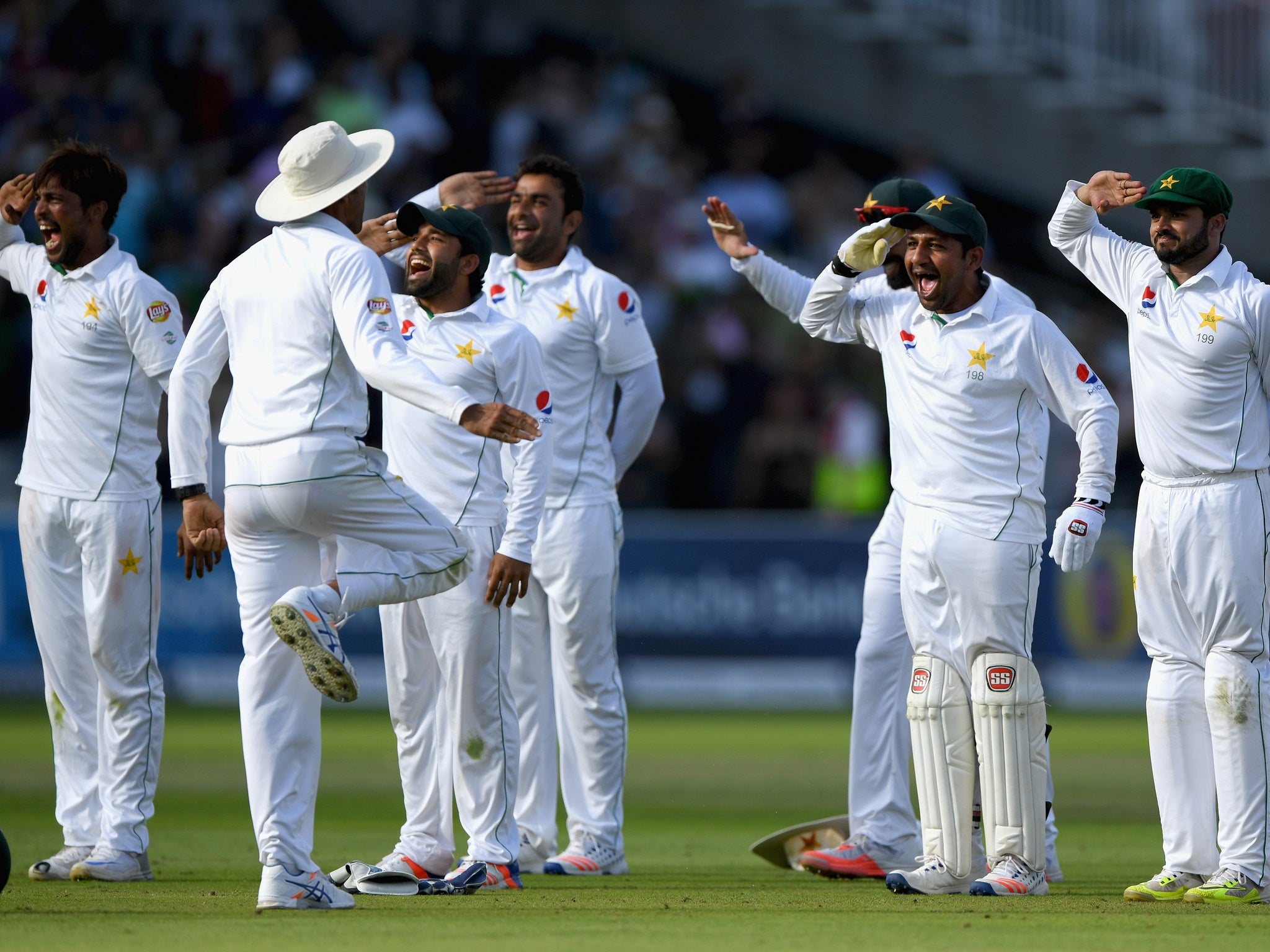 Pakistan players celebrate their victory at Lord's