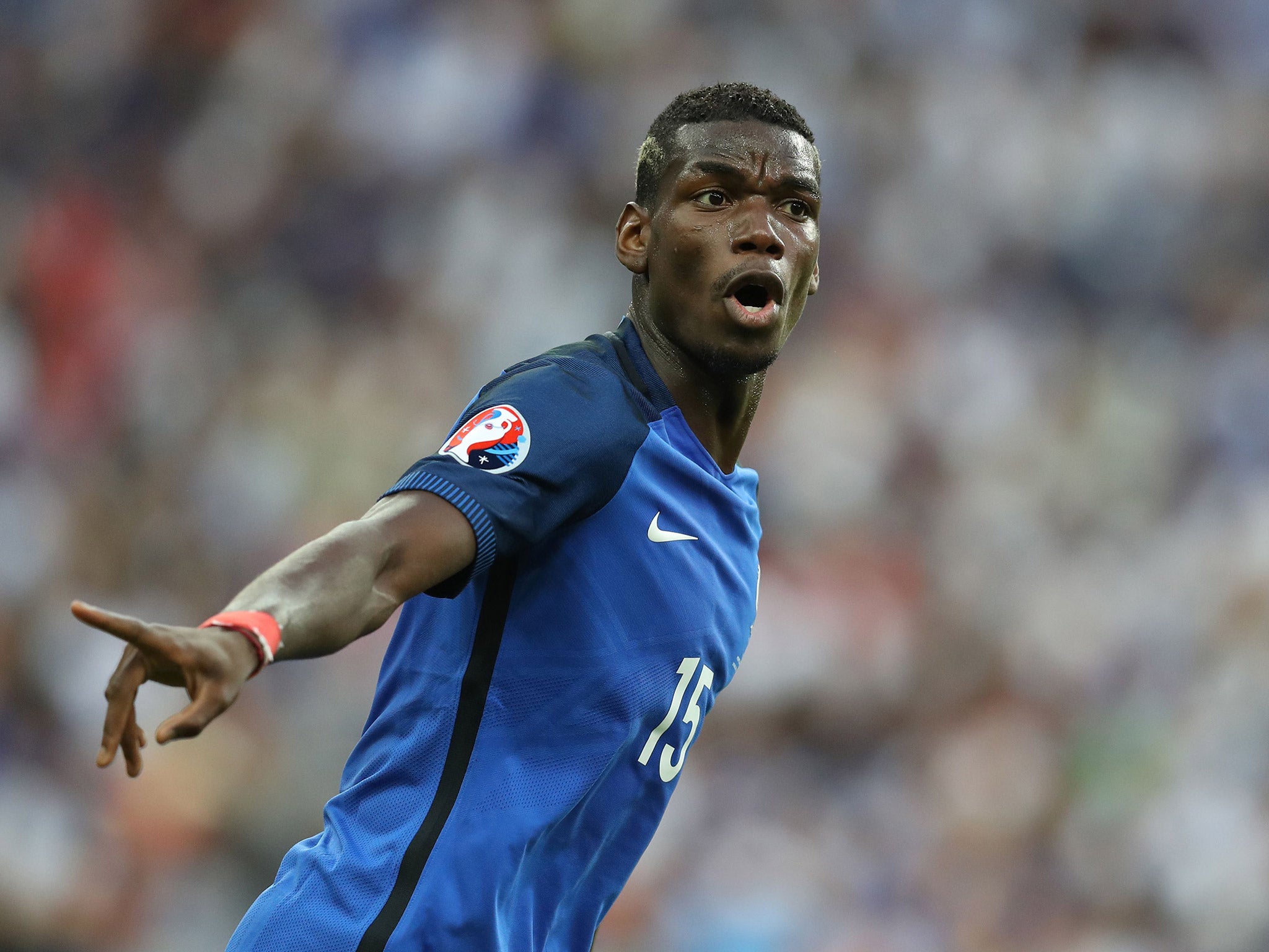 Paul Pogba could still join Manchester United despite Jose Mourinho looking at other options