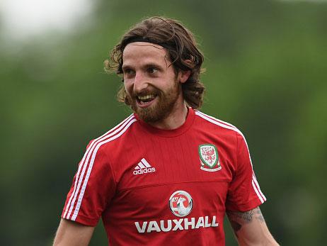 Joe Allen joins Stoke (Getty)