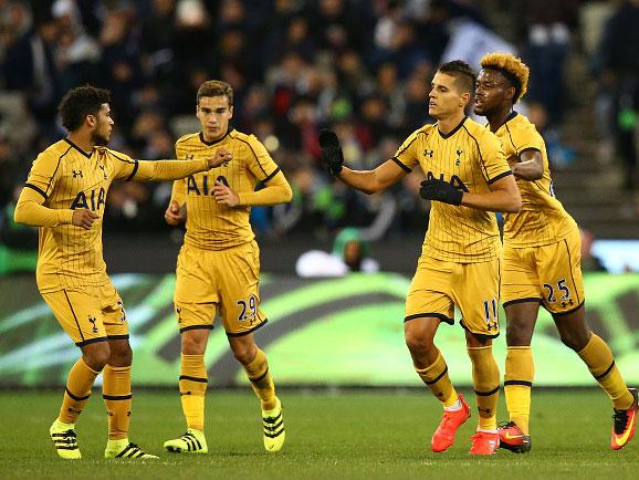 Erik Lamela is congratulated on his goal against Juventus on Tuesday (Getty)