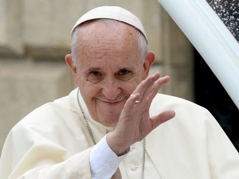 Pope Francis arrives for a welcoming ceremony at Wawel castle in Krakow, on 27 July 2016