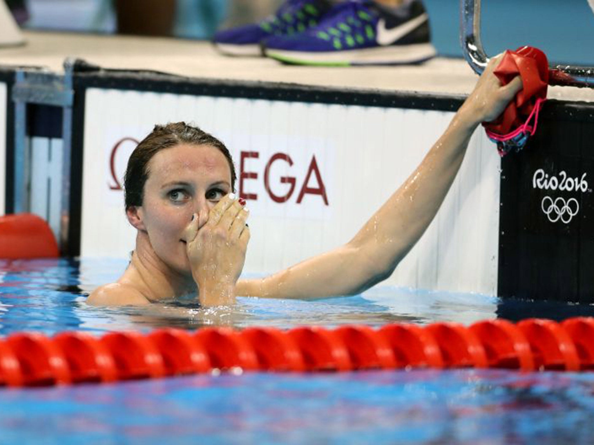 Jazz Carlin reacts to winning silver in the women's 400m freestyle final