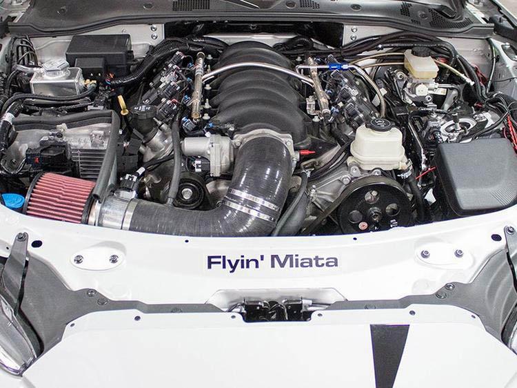 Flyin’ Miata, from the US, swap the four-cylinder engine