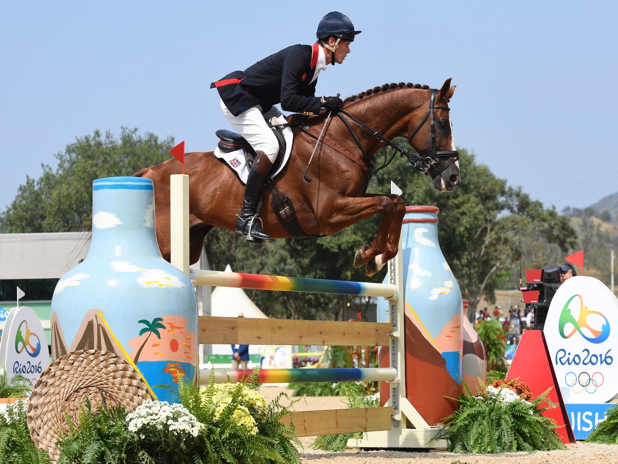 William Fox-Pitt blamed bad luck on Britain's unfortunate day