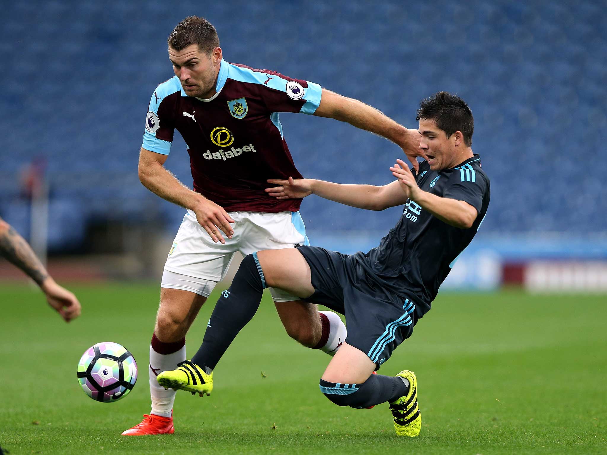 Sam Vokes hopes to emulate Wales' success at Burnley this season