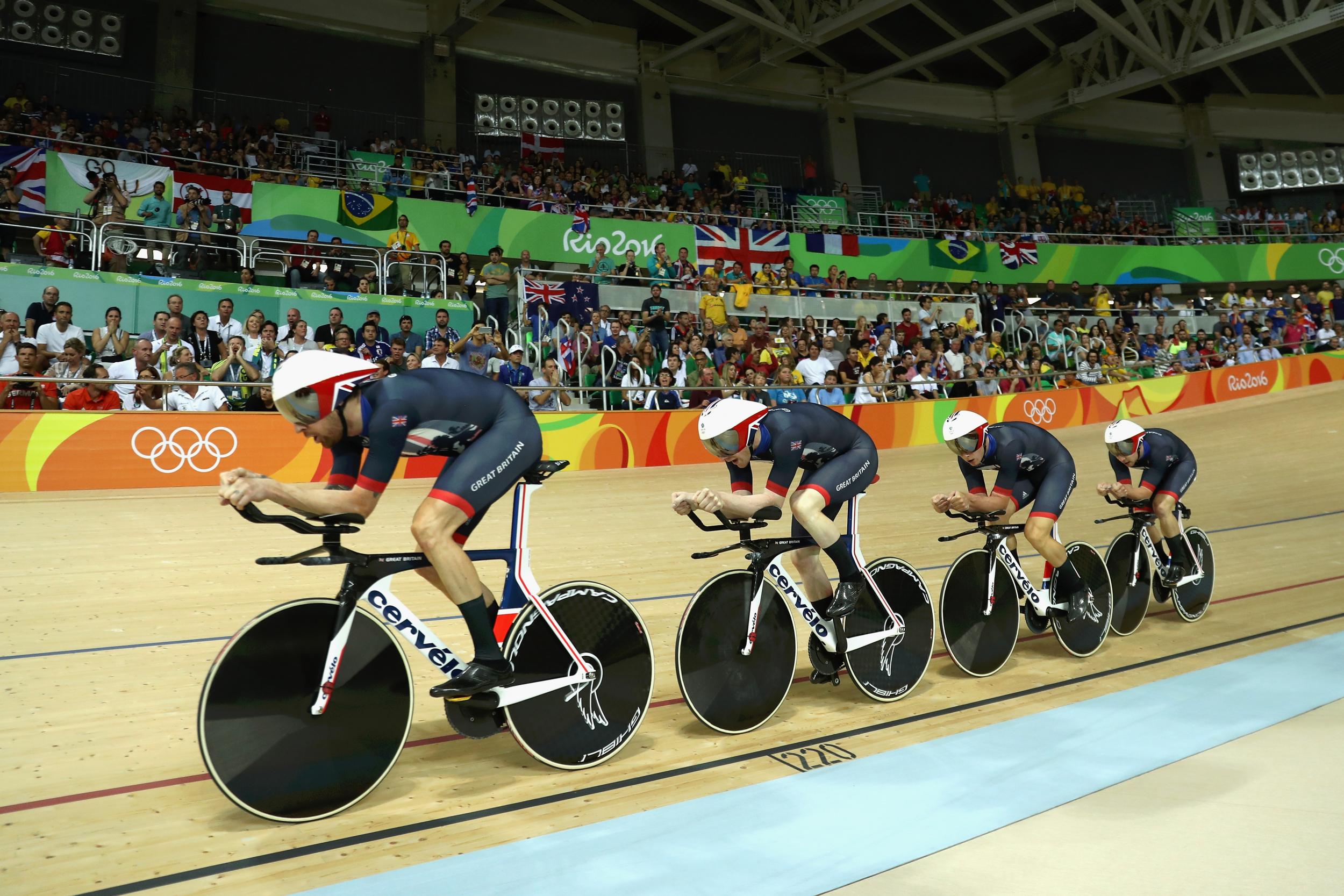 Team GB's men's team pursuit in action