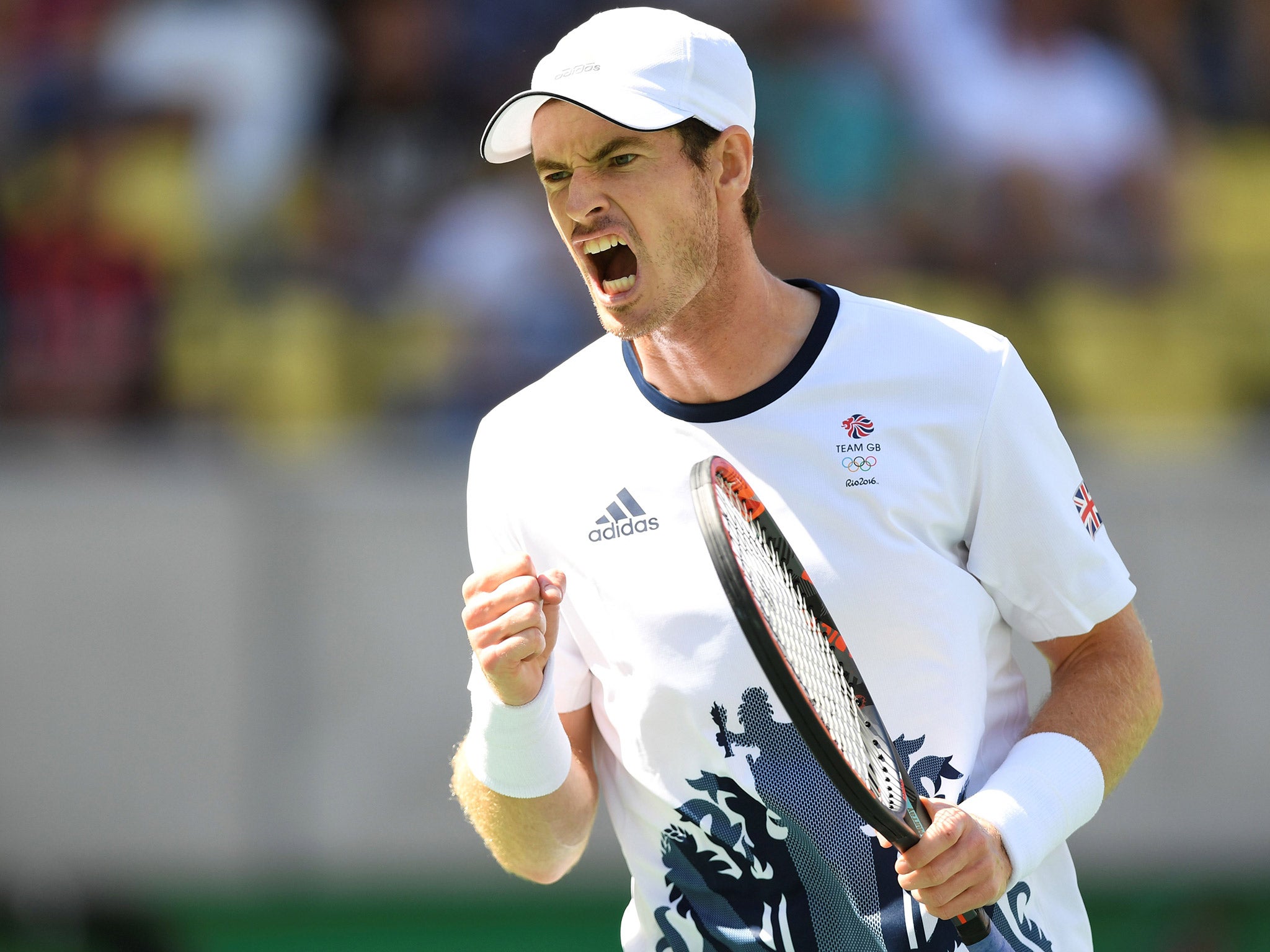 Andy Murray celebrates his victory over Kai Nishikori to reach the men's Olympic final