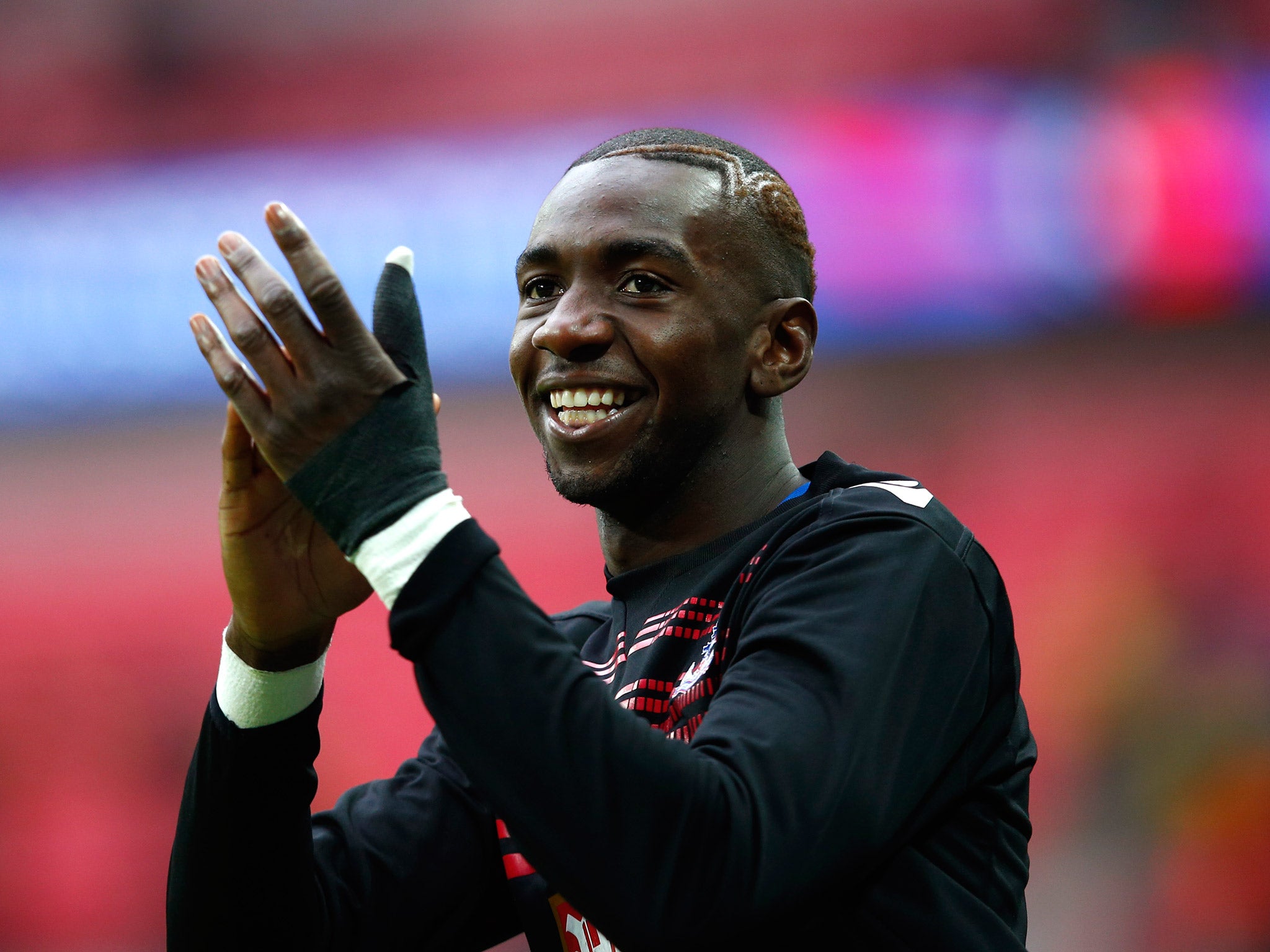 Yannick Bolasie has joined Everton in a five-year deal after leaving Crystal Palace