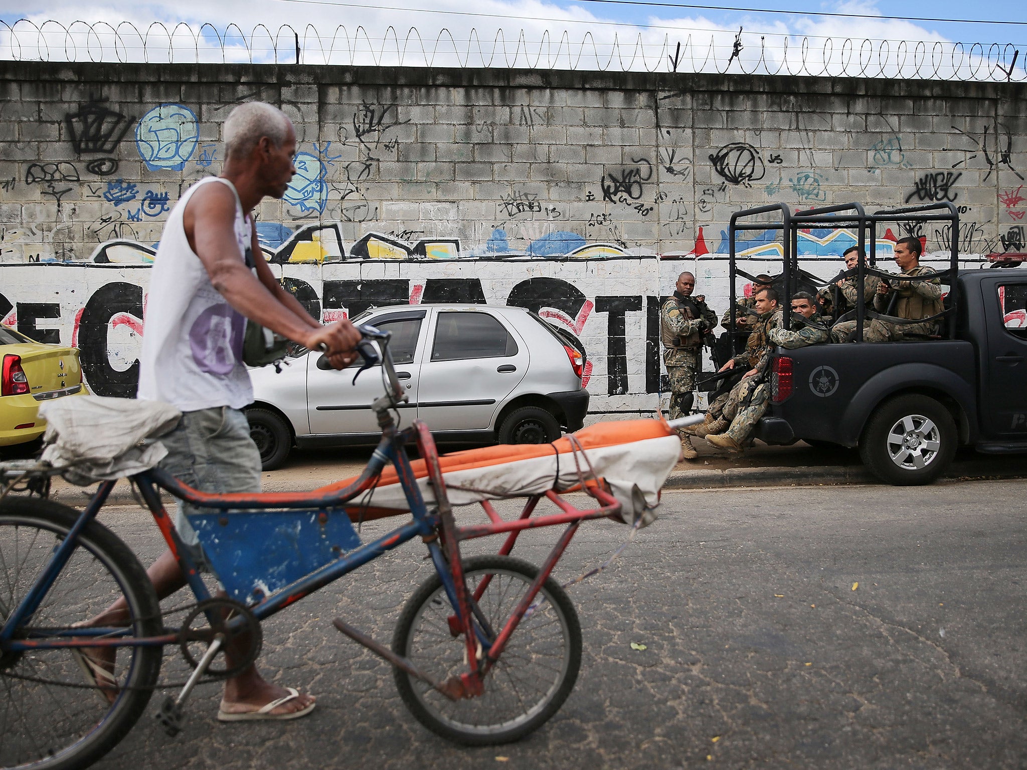 Police aren’t welcome in the Senador Camara, with their vehicles regarded as ‘skull cars’