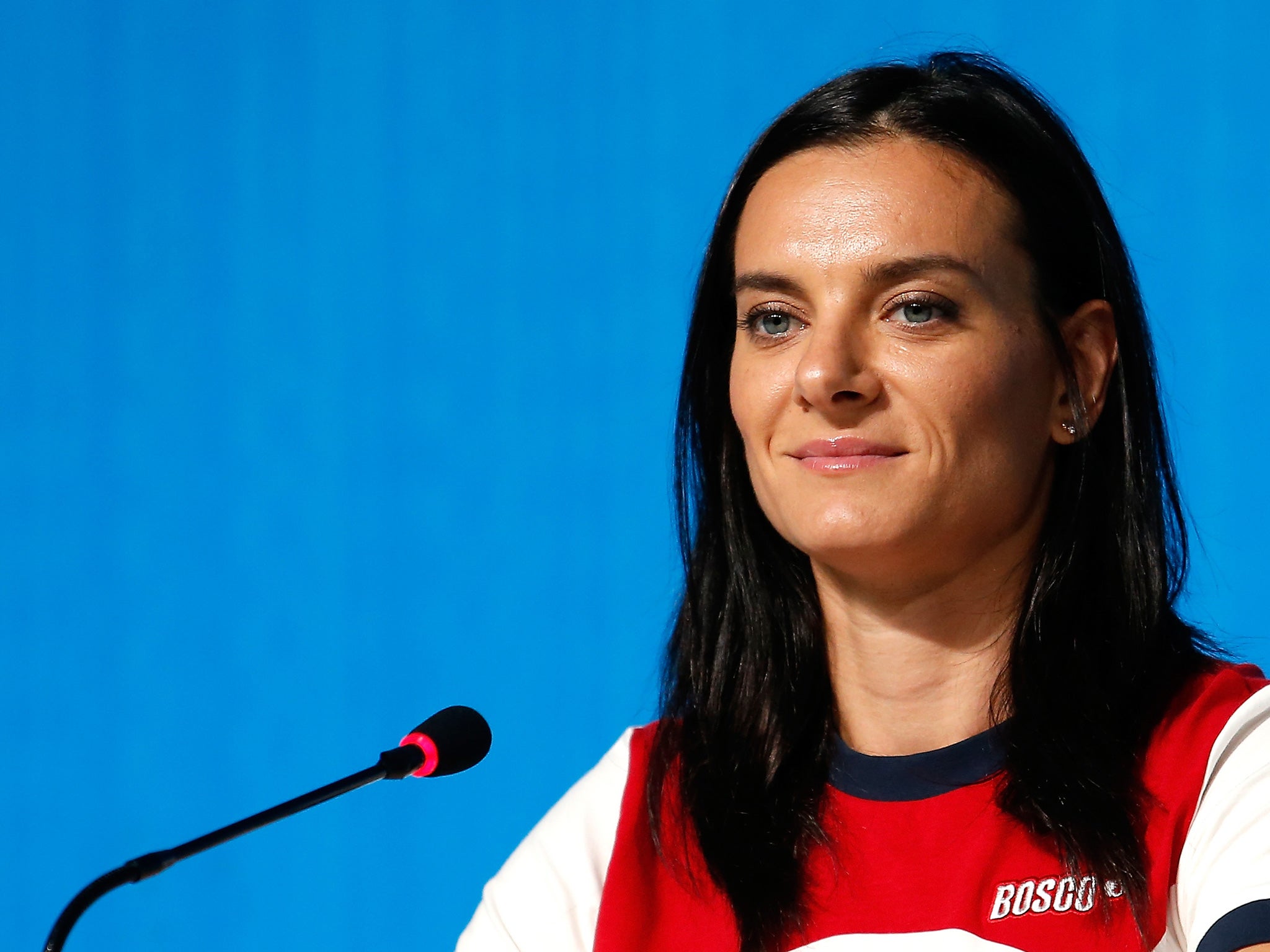 Isinbayeva accused Coe of avoiding her phone calls