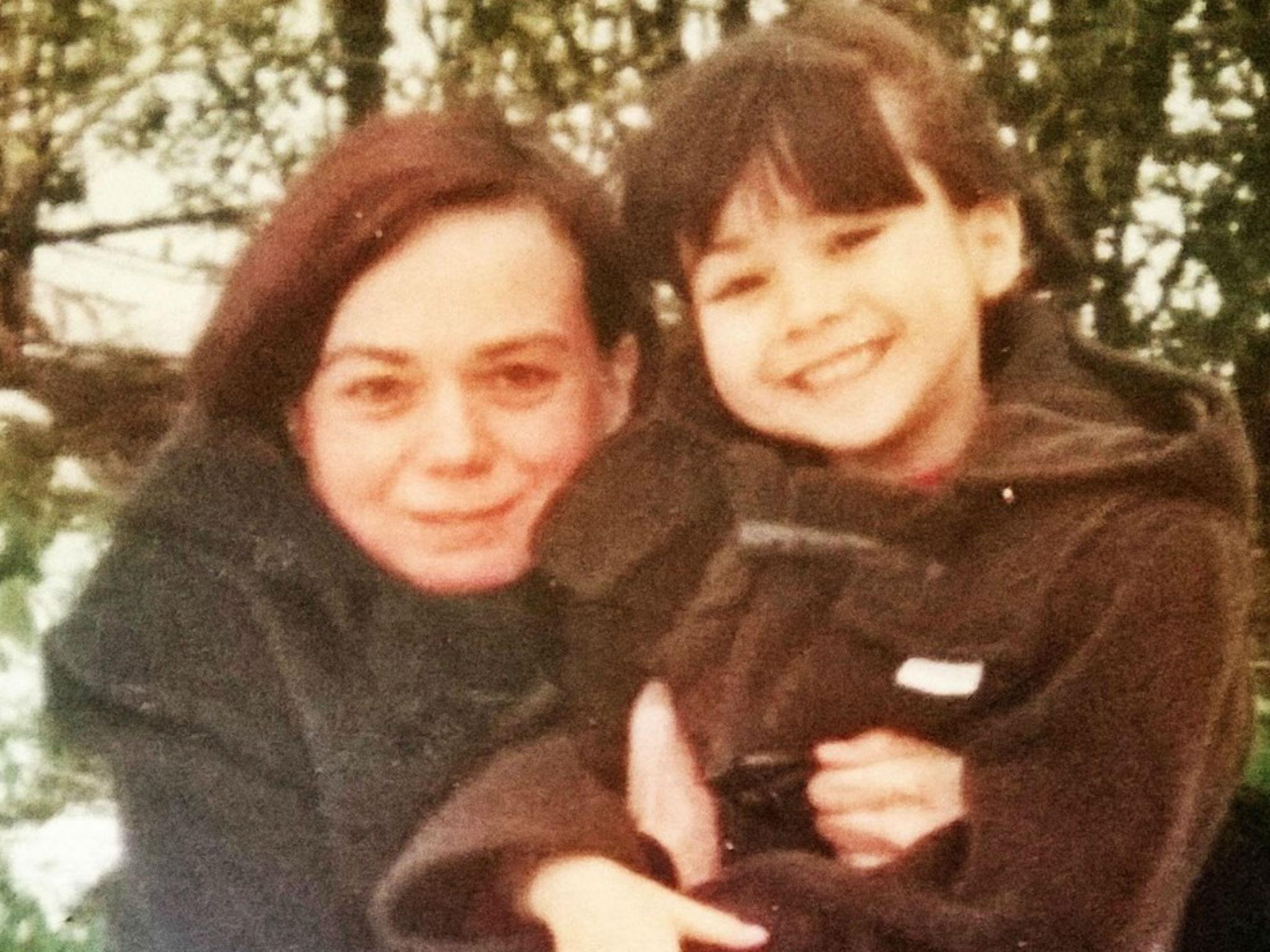 Rosie Ayliffe (L) and her daughter Mia