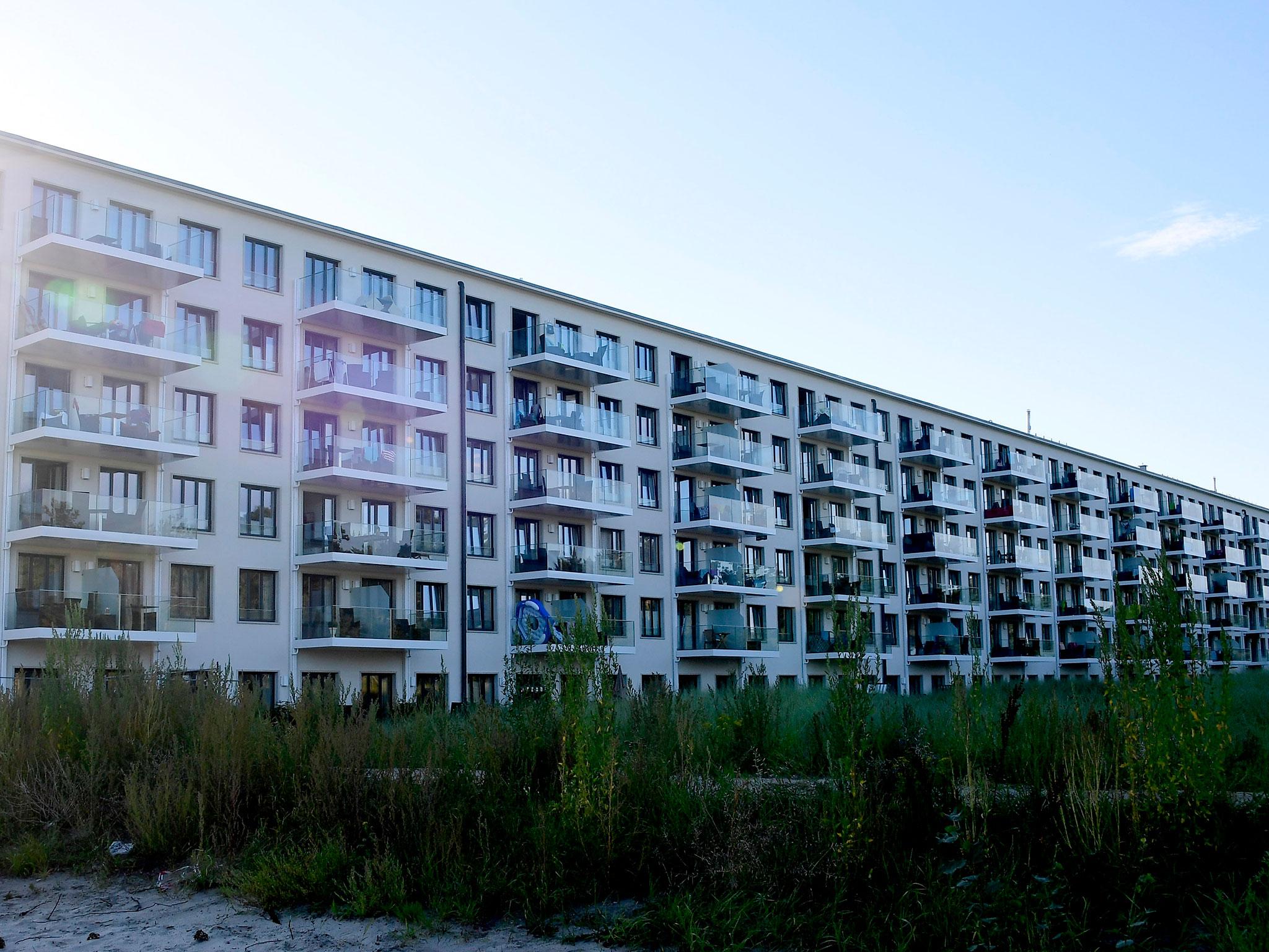 This picture taken on 17 August, 2016 shows a construction site of luxury apartments as part of transformation of the heritage-protected Prora Complex in Prora, near Binz, north-eastern Germany