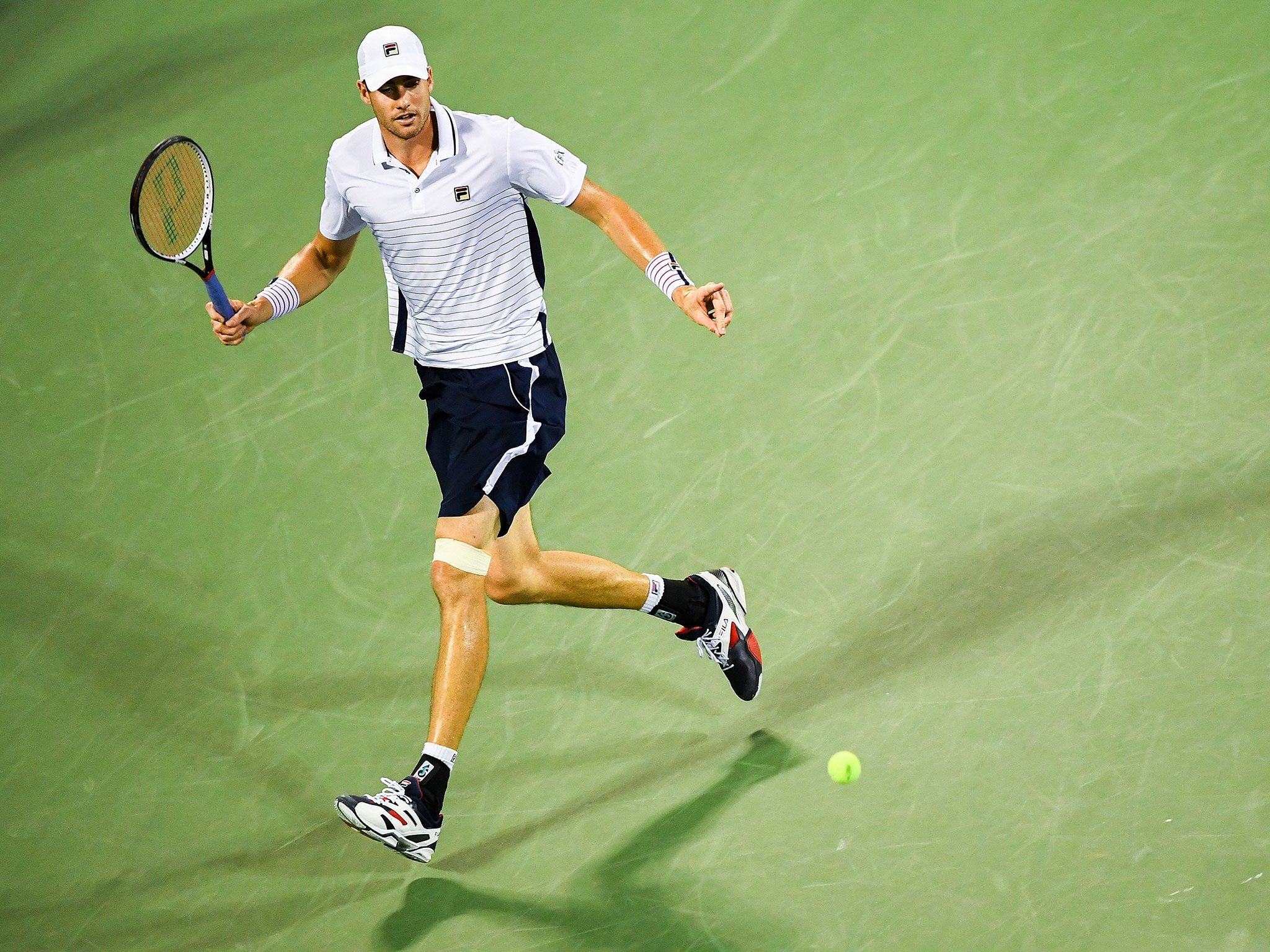 &#13;
Isner had the backing of the home crowd but it wasn't enough to stop Edmund &#13;