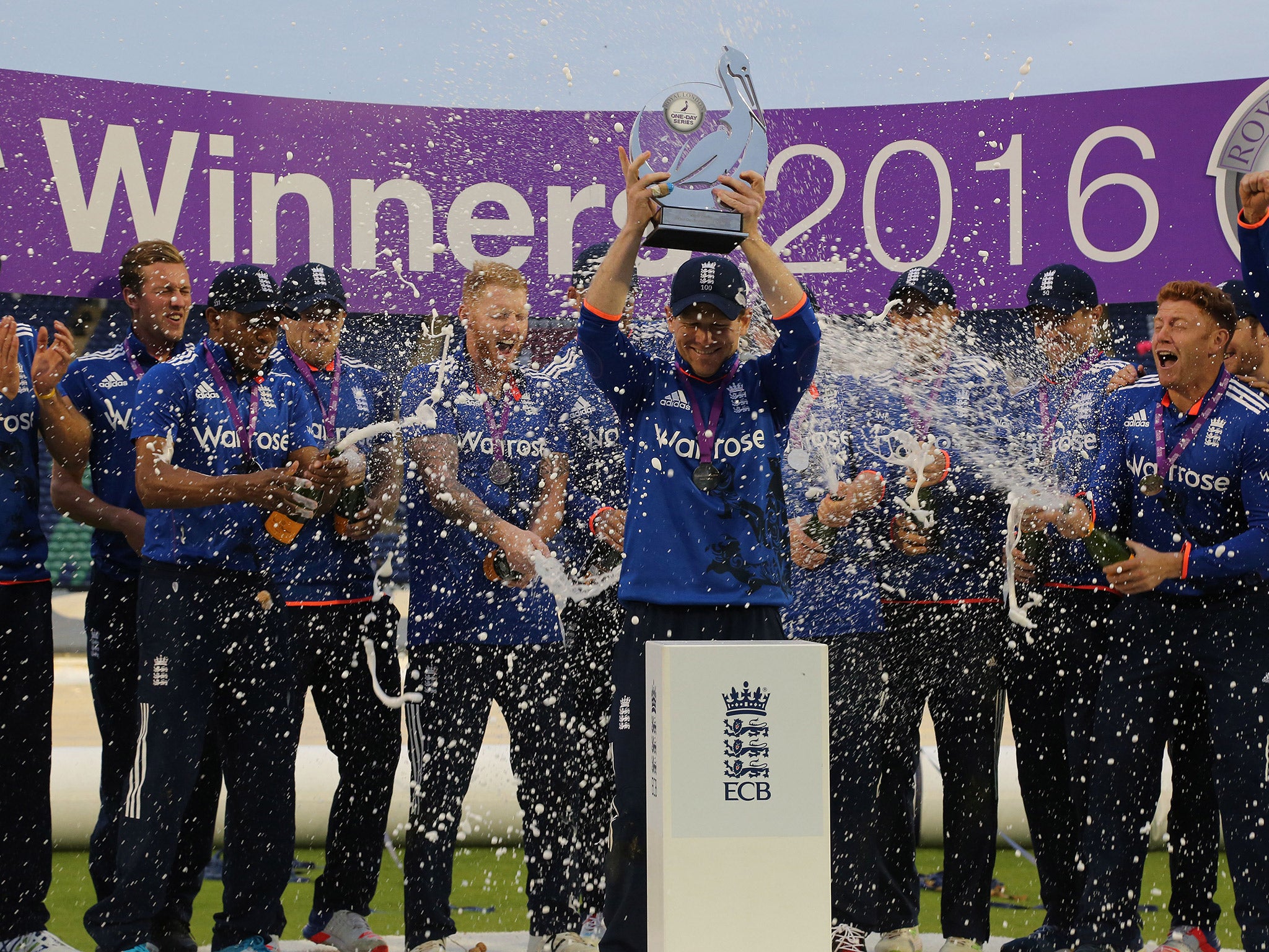 Eoin Morgan lifts the Royal London Series trophy despite defeat in the last ODI