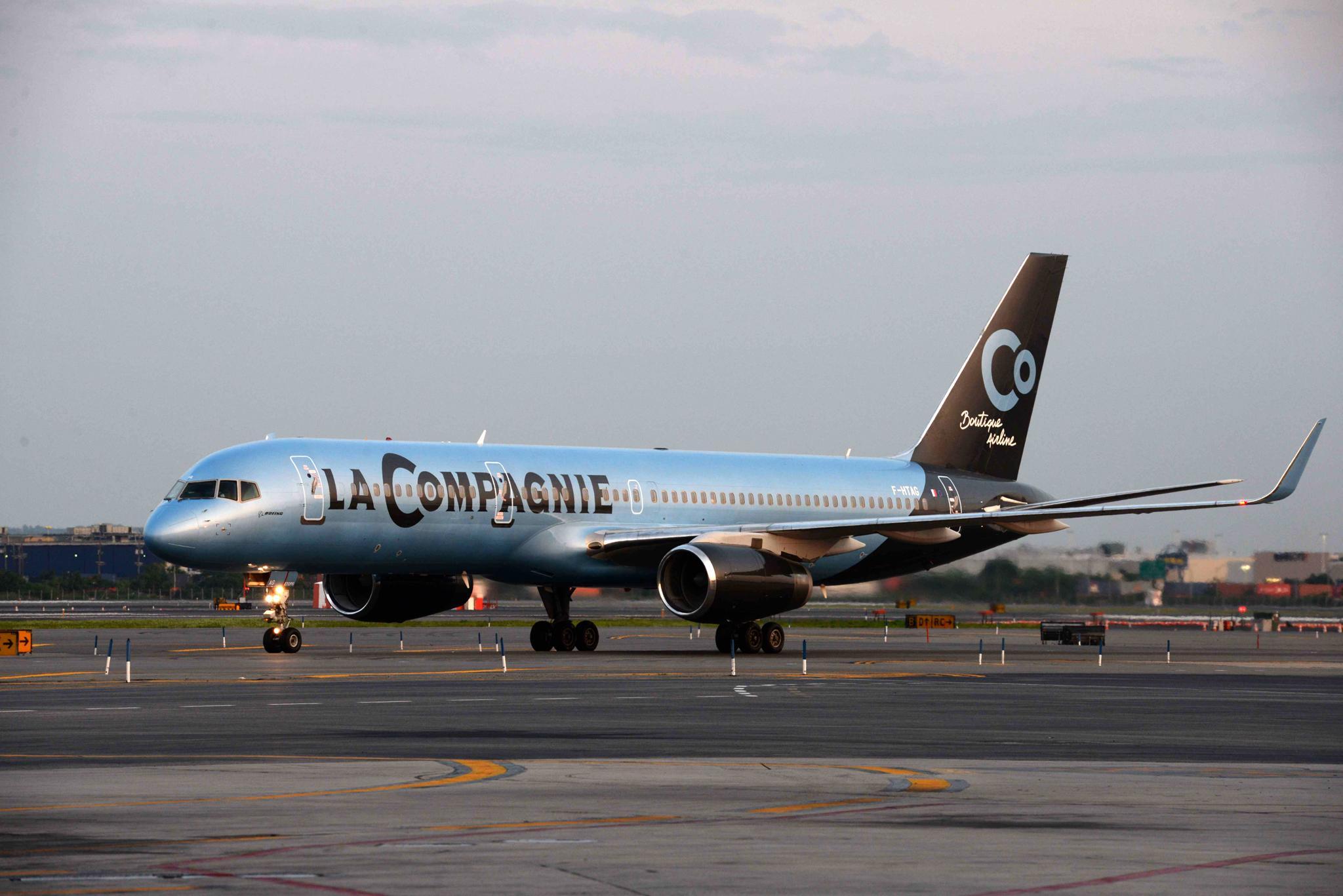 La Compagnie will end flights from Luton this month